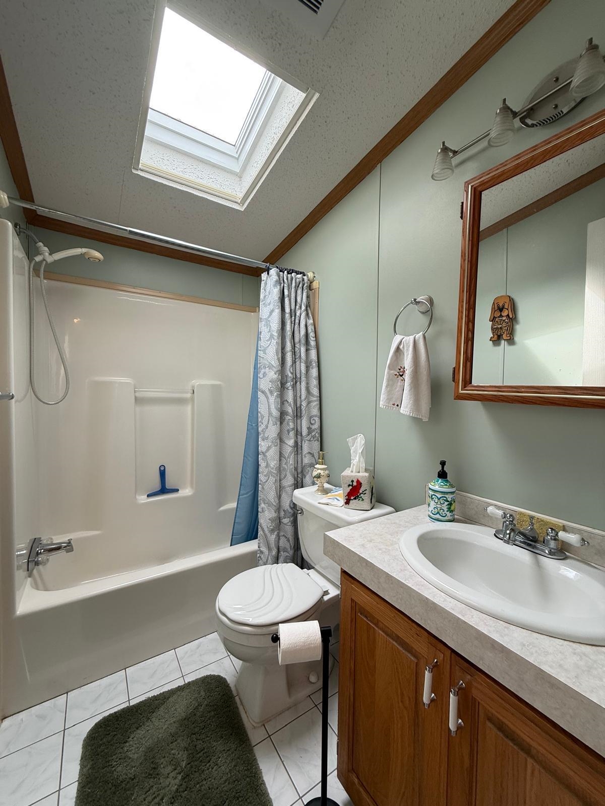 main property photo 12