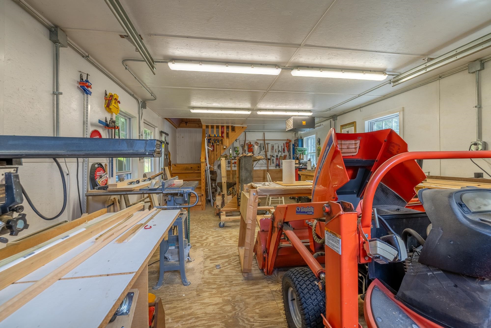 main property photo 49