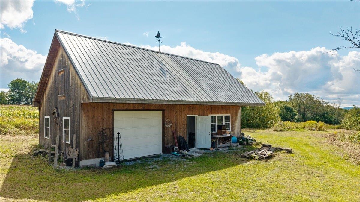 main property photo 43