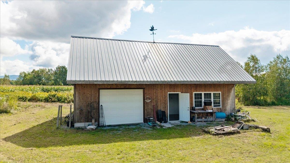 main property photo 44
