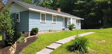 image of property with 3 Bed | 1 Bath | 1,558 Sqft