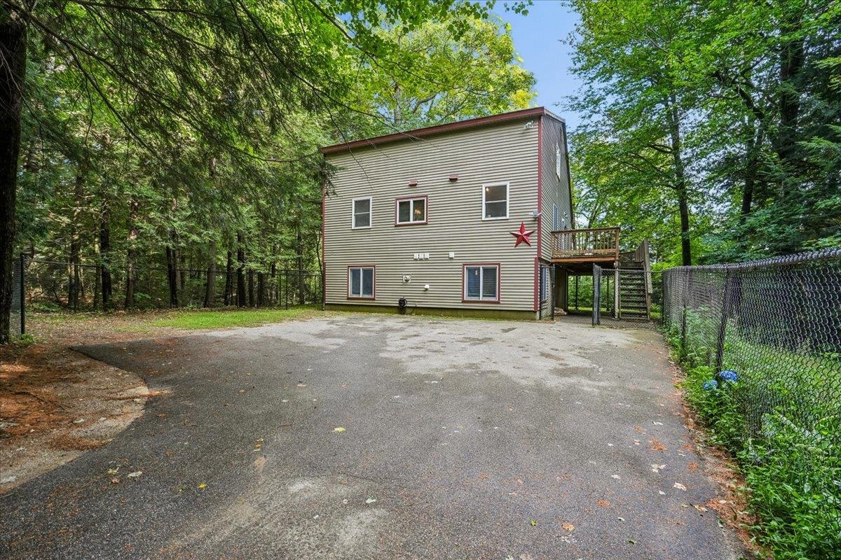main property photo 43