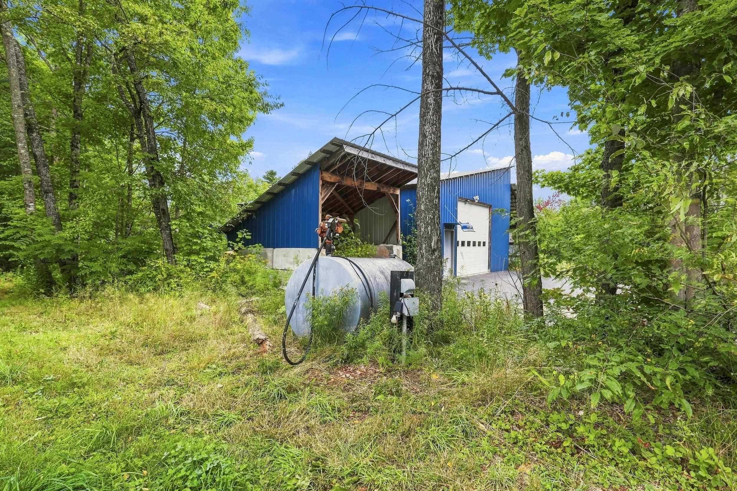 main property photo 36