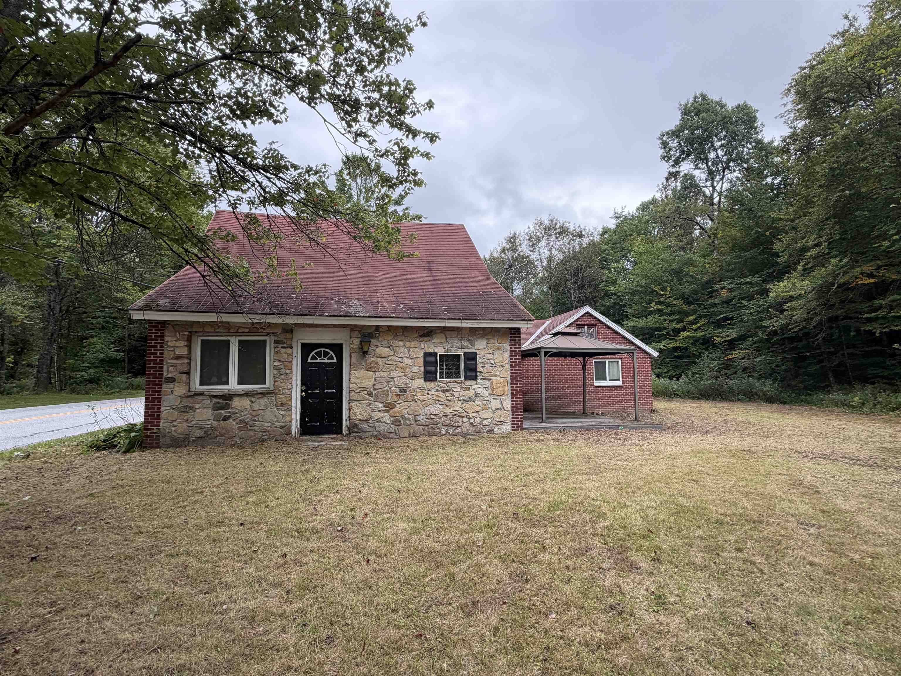 main property photo 4