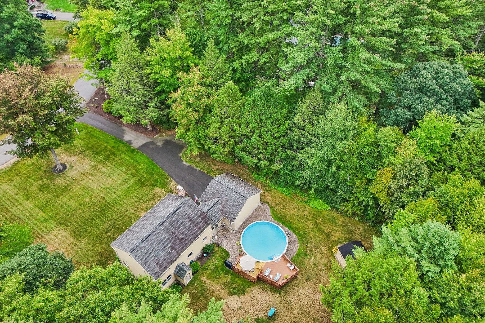 main property photo 50