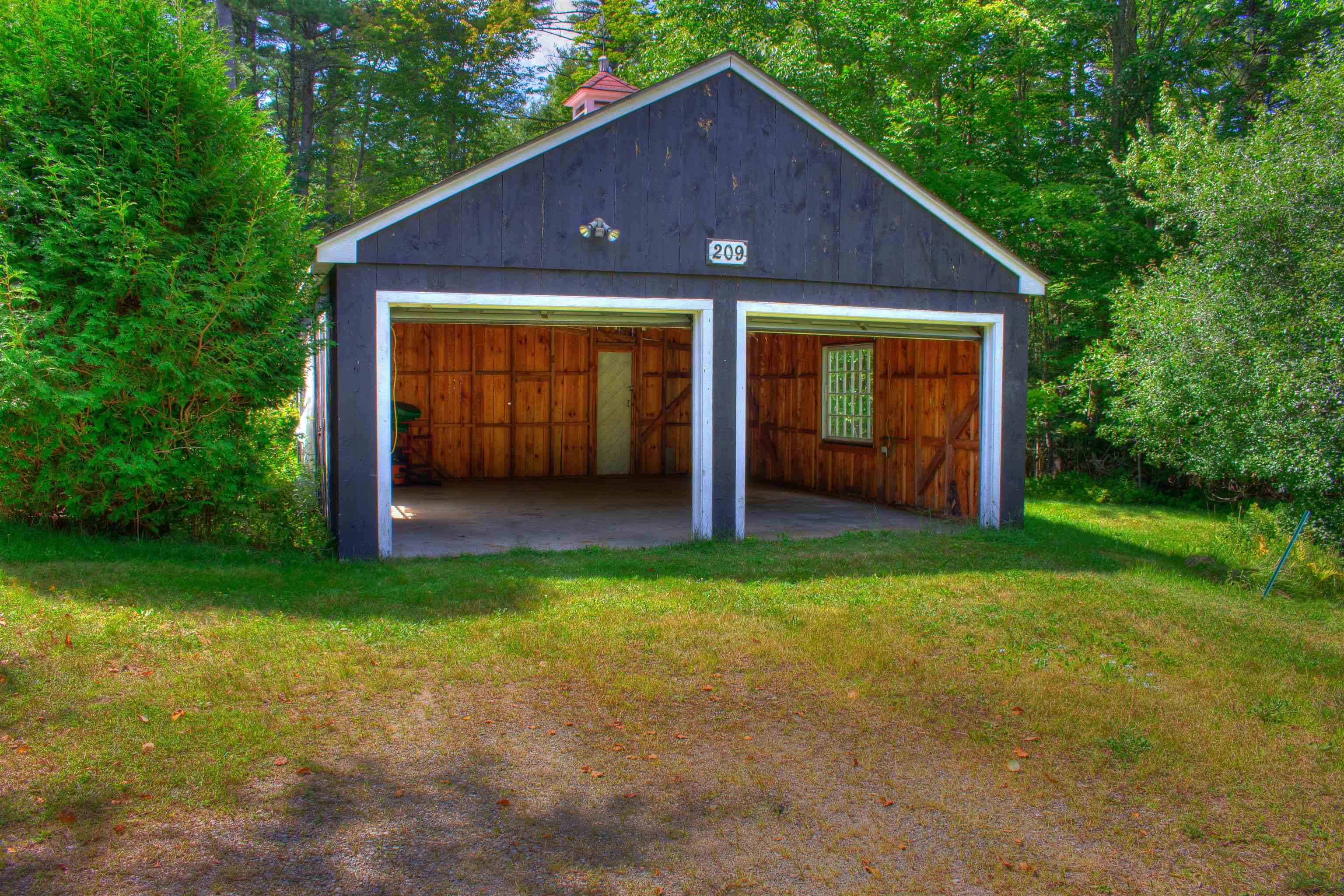 main property photo 26