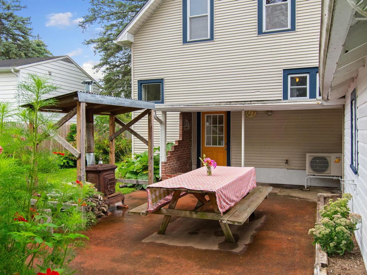 main property photo 46