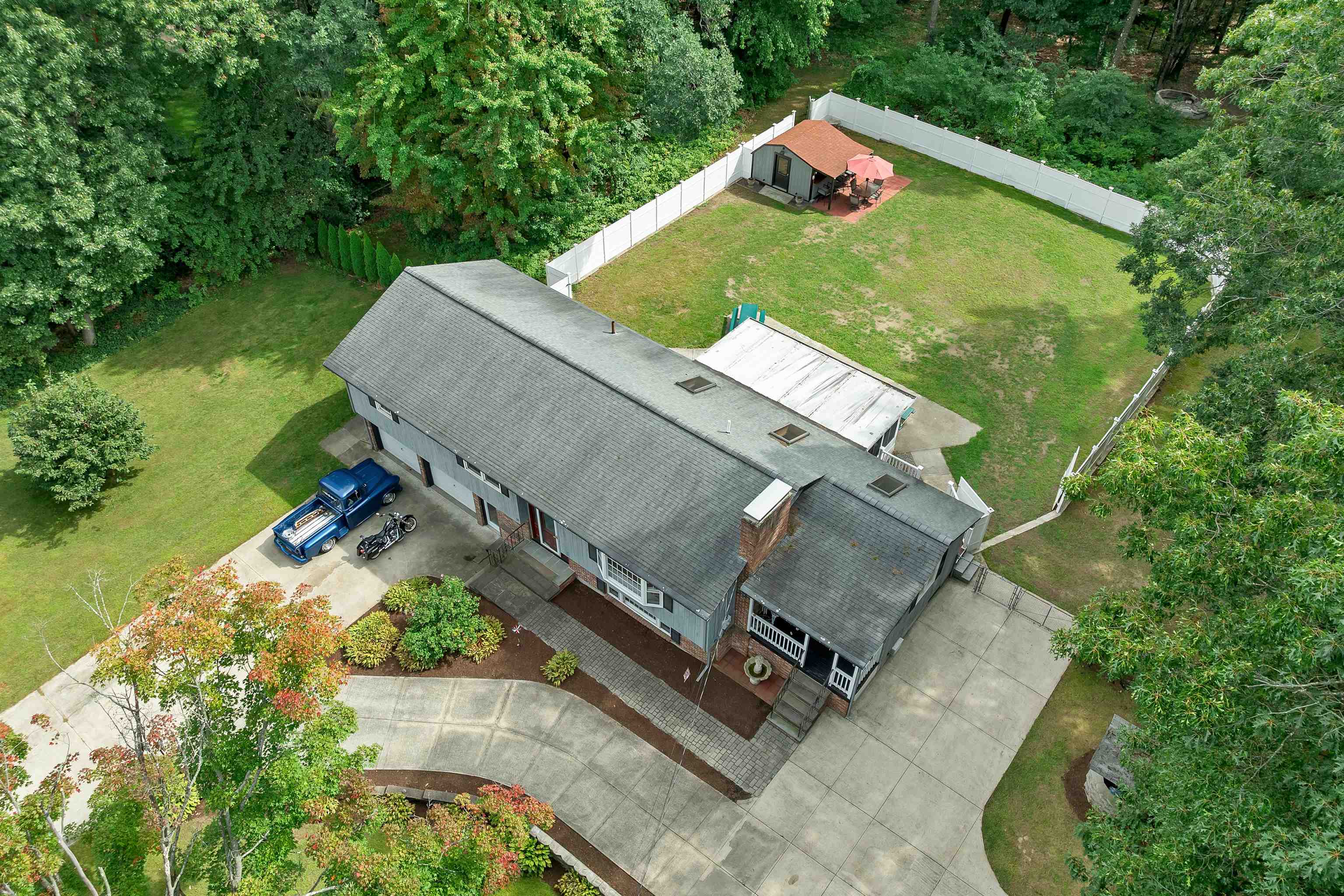 main property photo 46