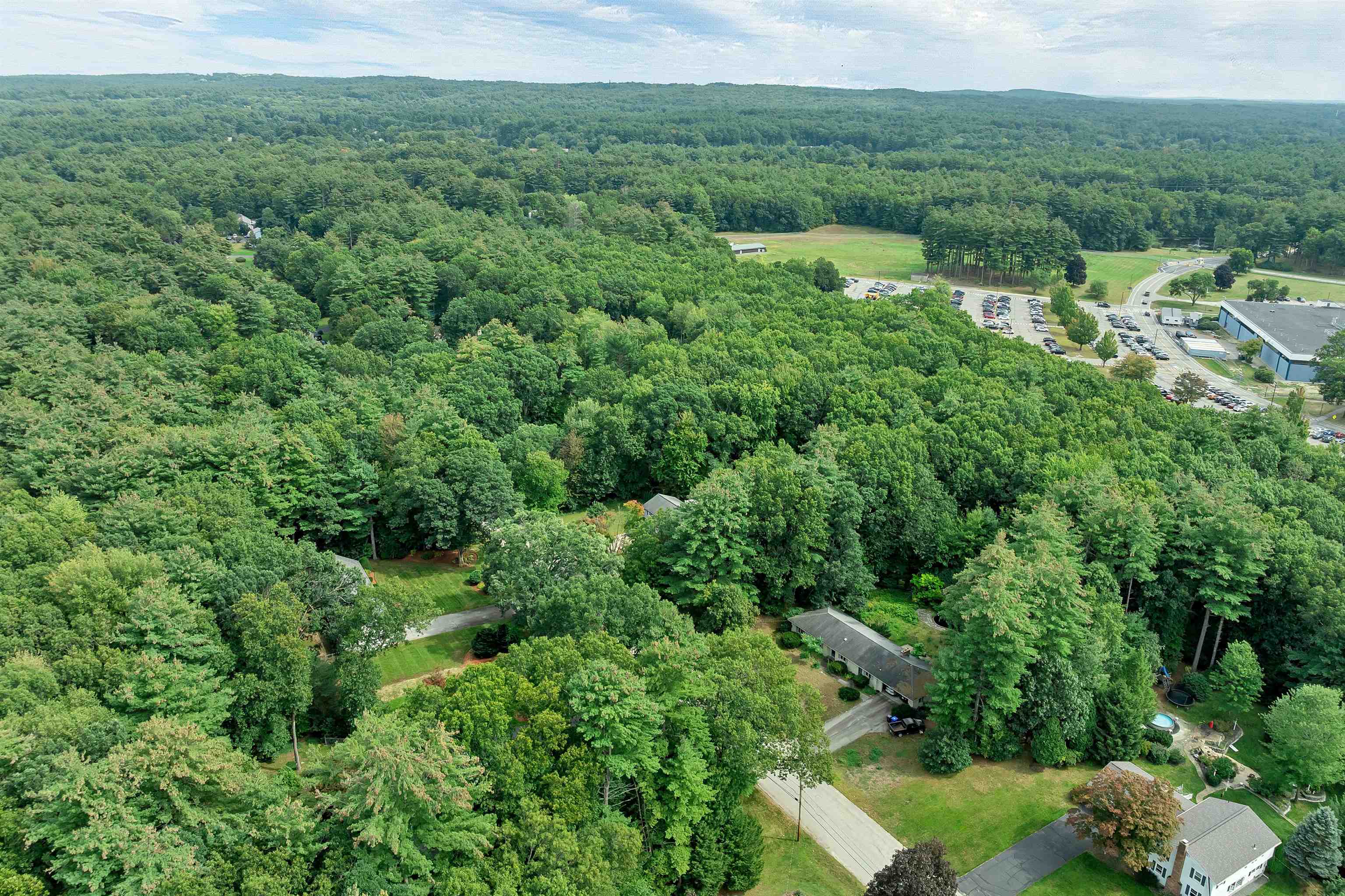 main property photo 50