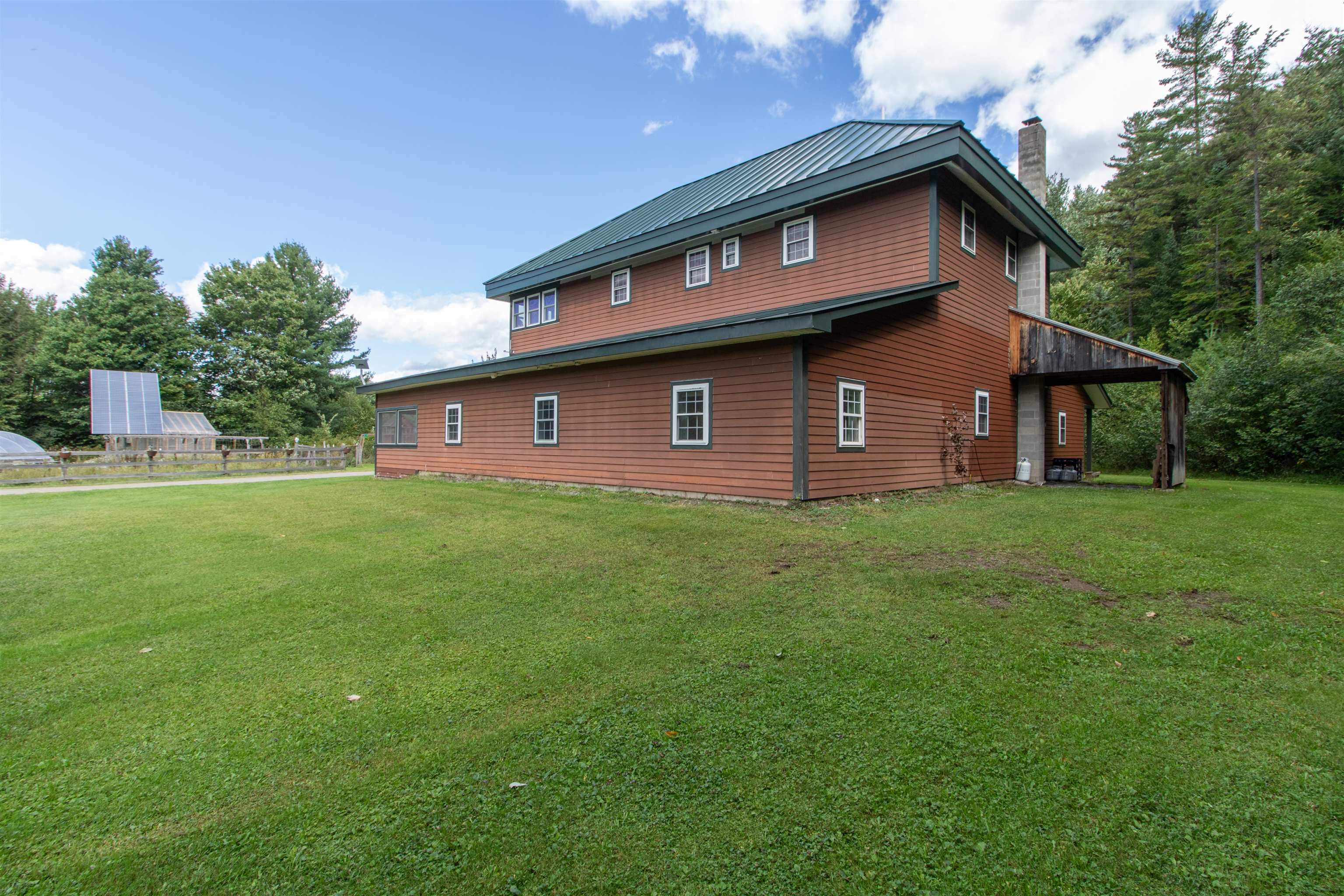 main property photo 31