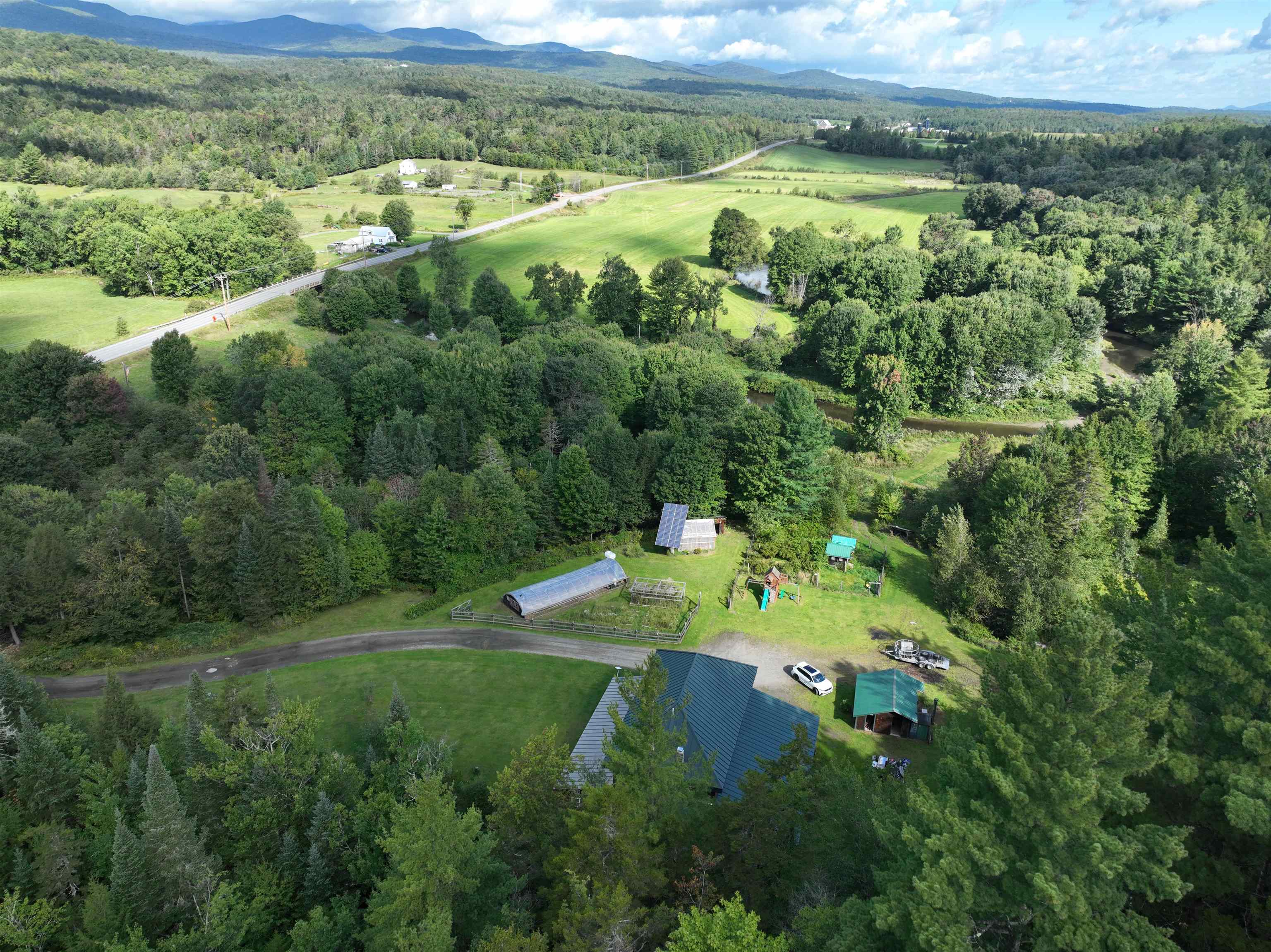 main property photo 45