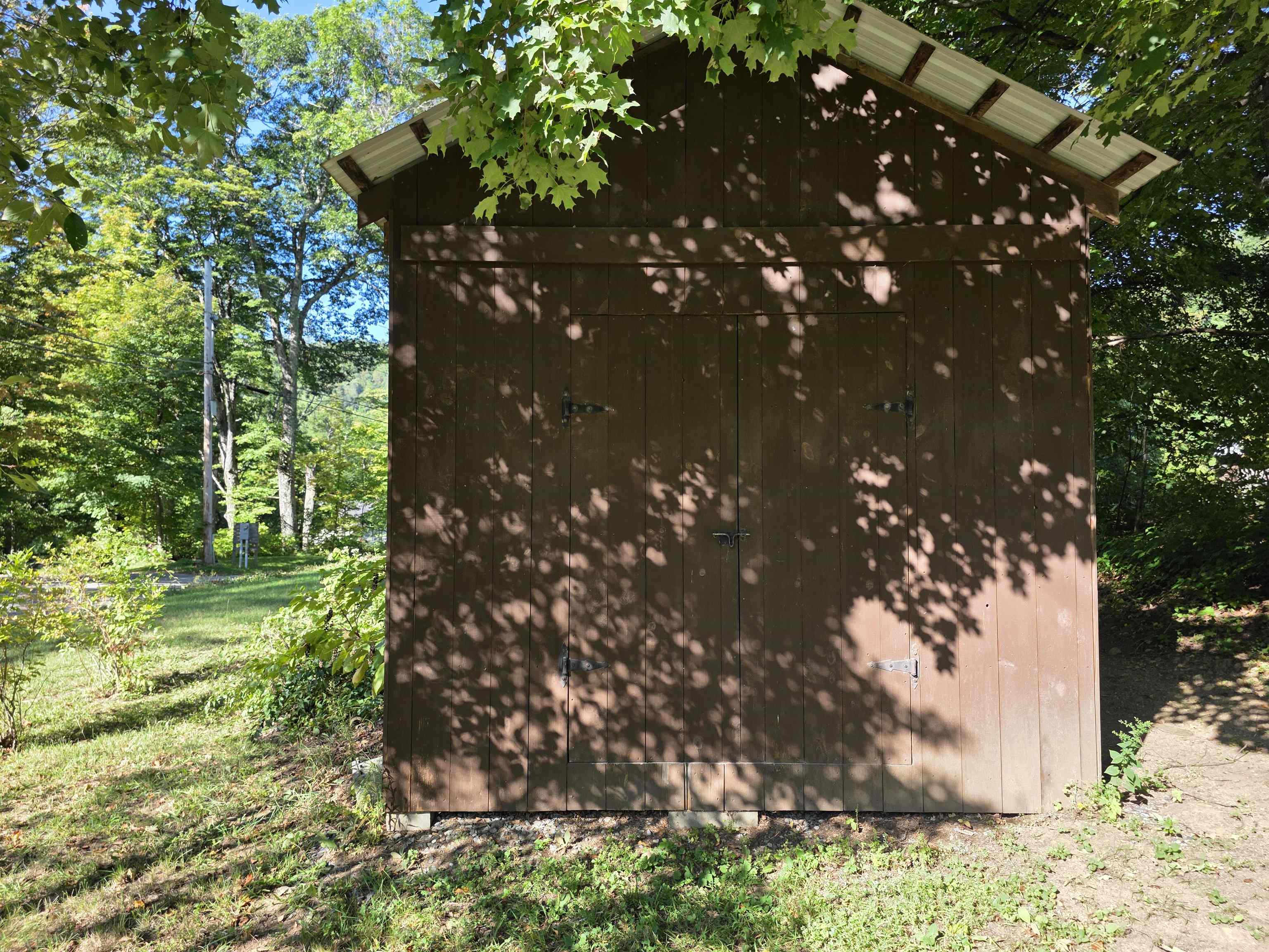 main property photo 6