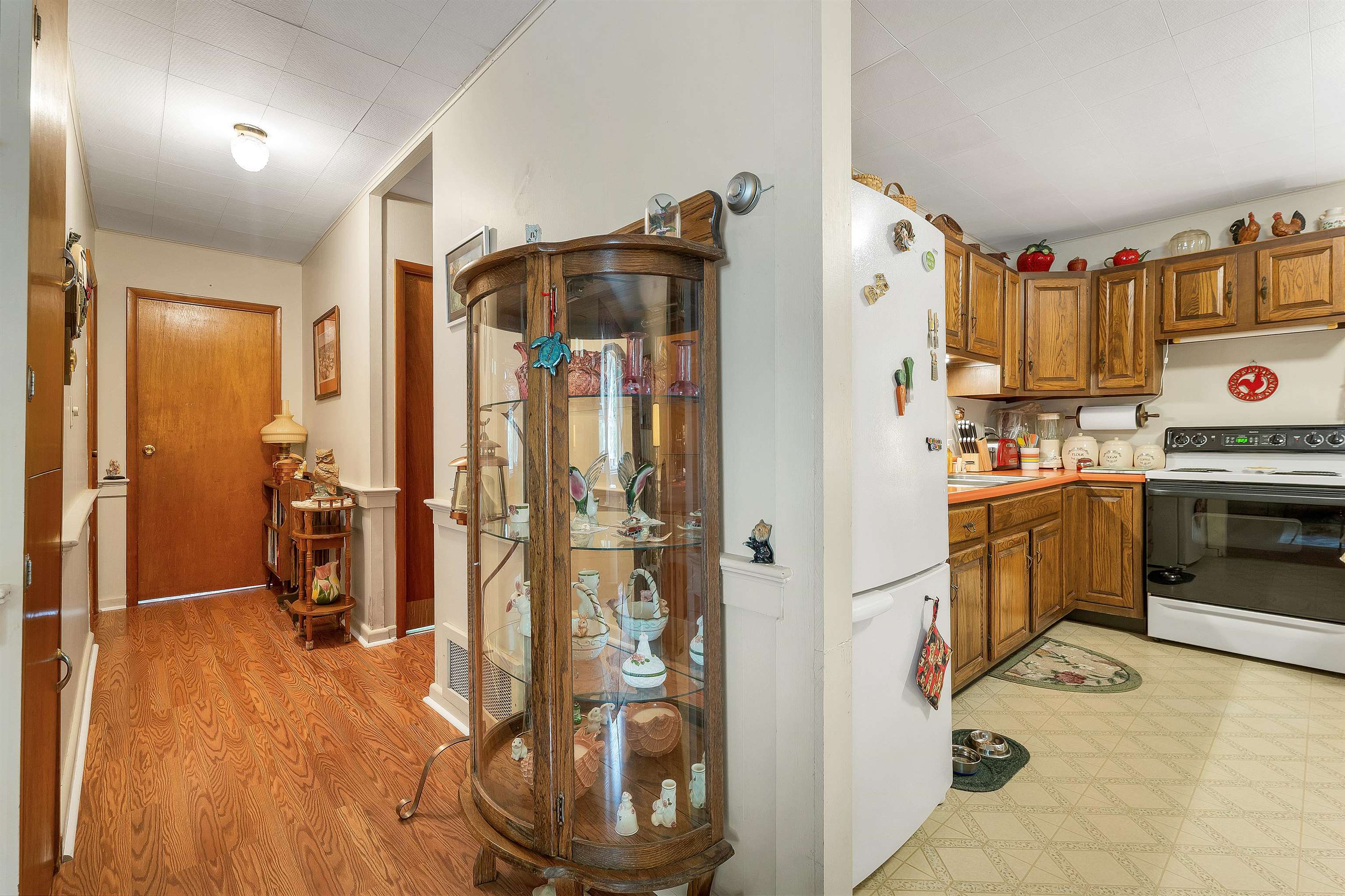 main property photo 49