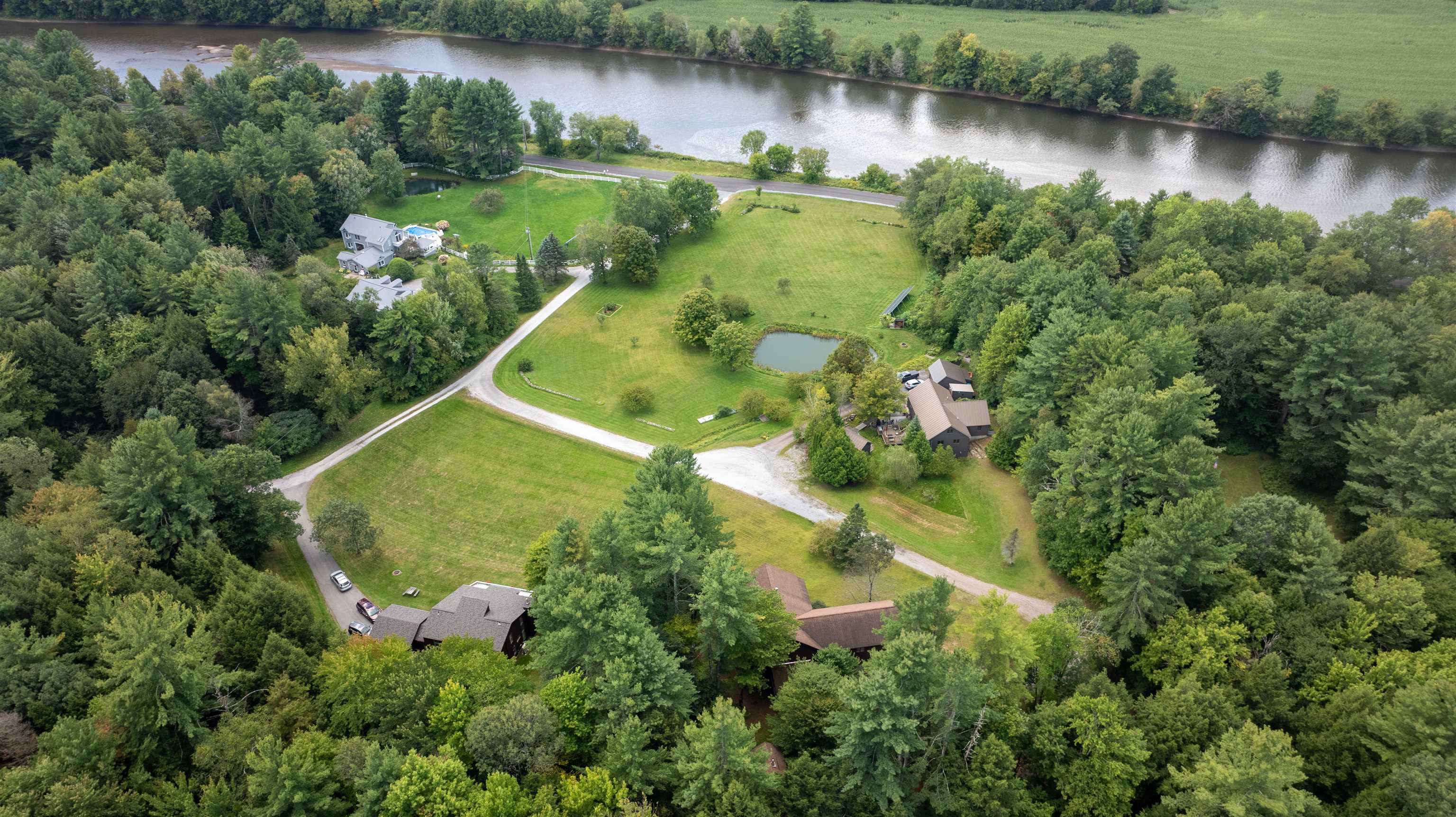 main property photo 59