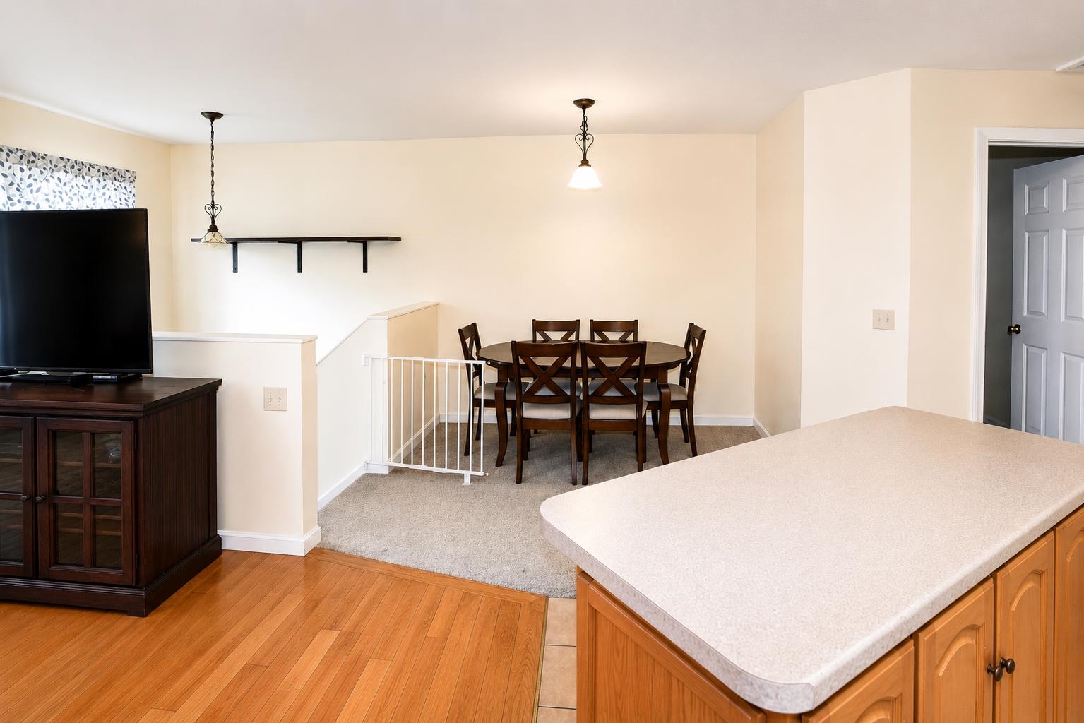 main property photo 5