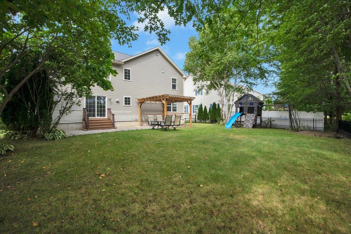 main property photo 51