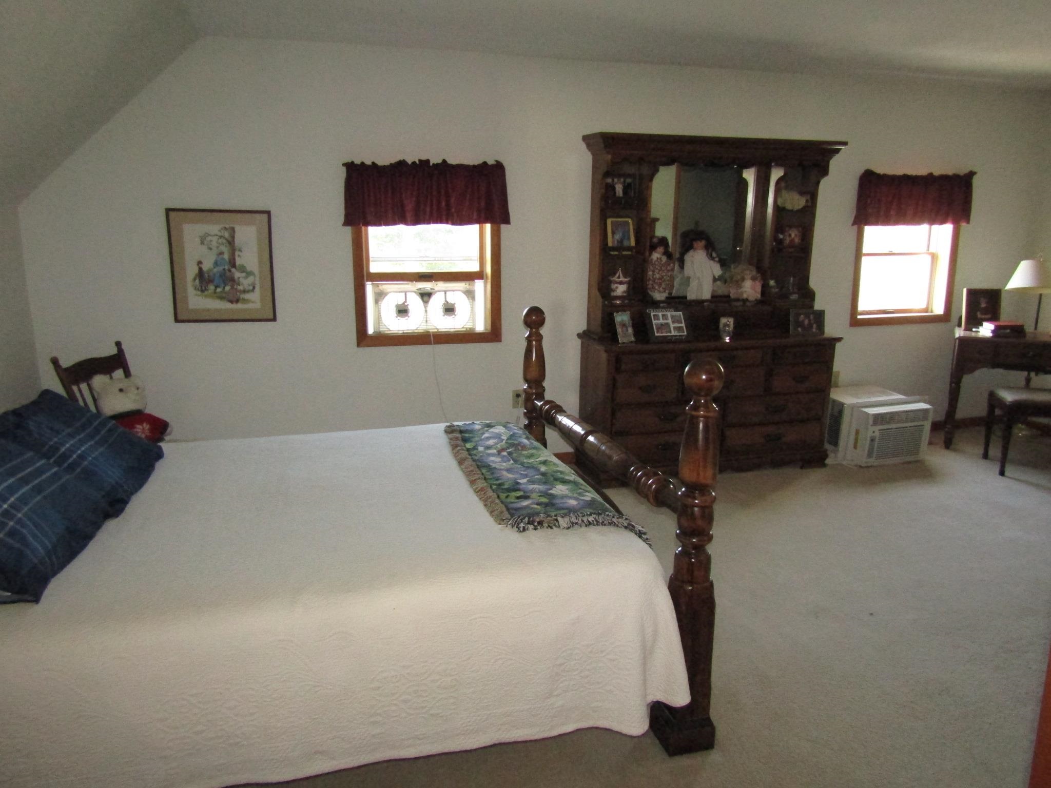 main property photo 25