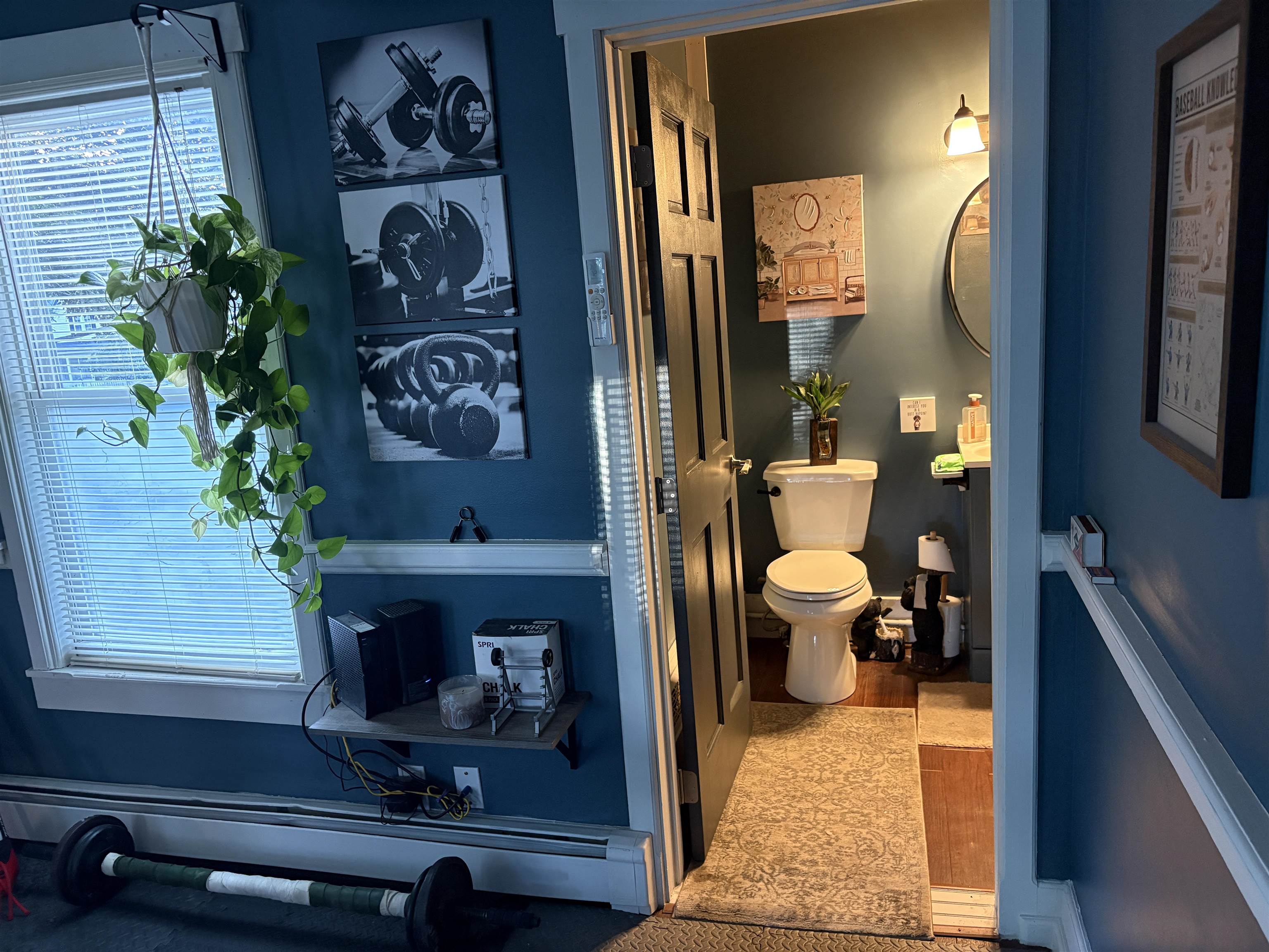 main property photo 11