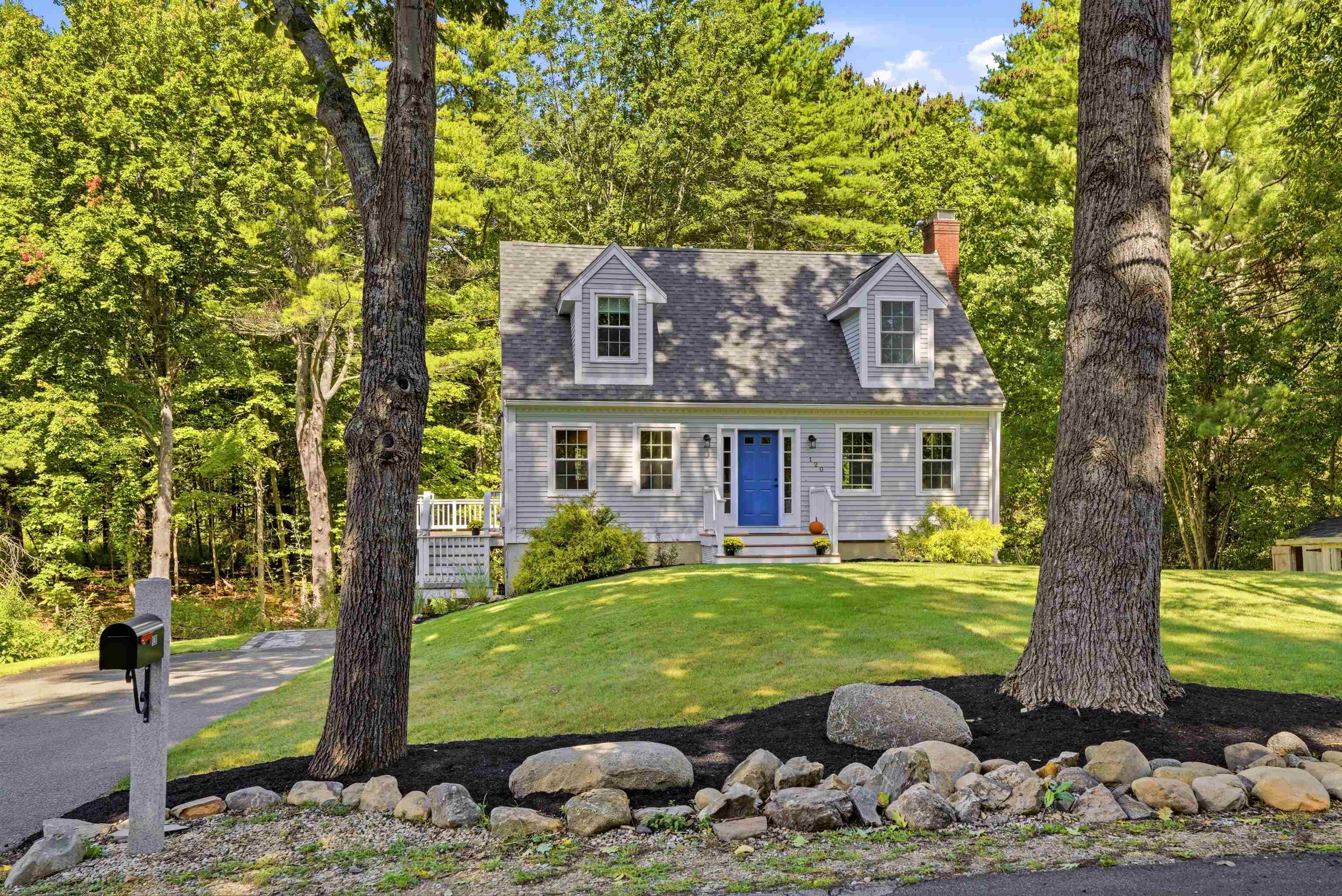 main property photo 1
