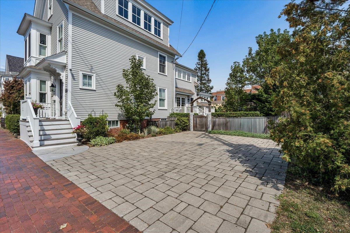 main property photo 57