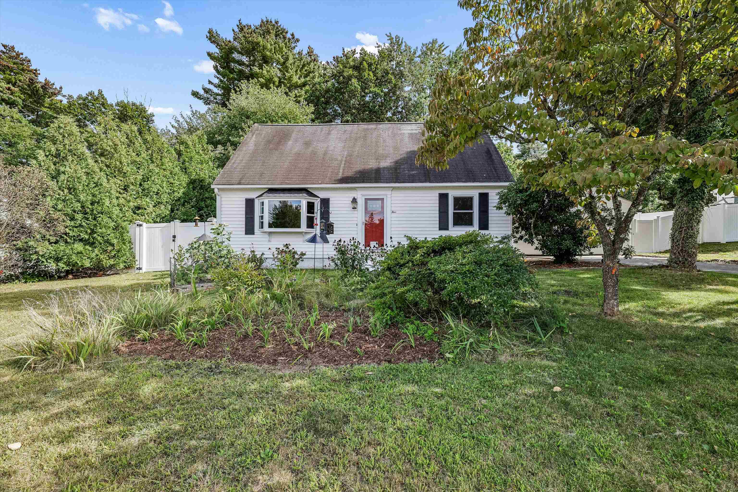 main property photo 0
