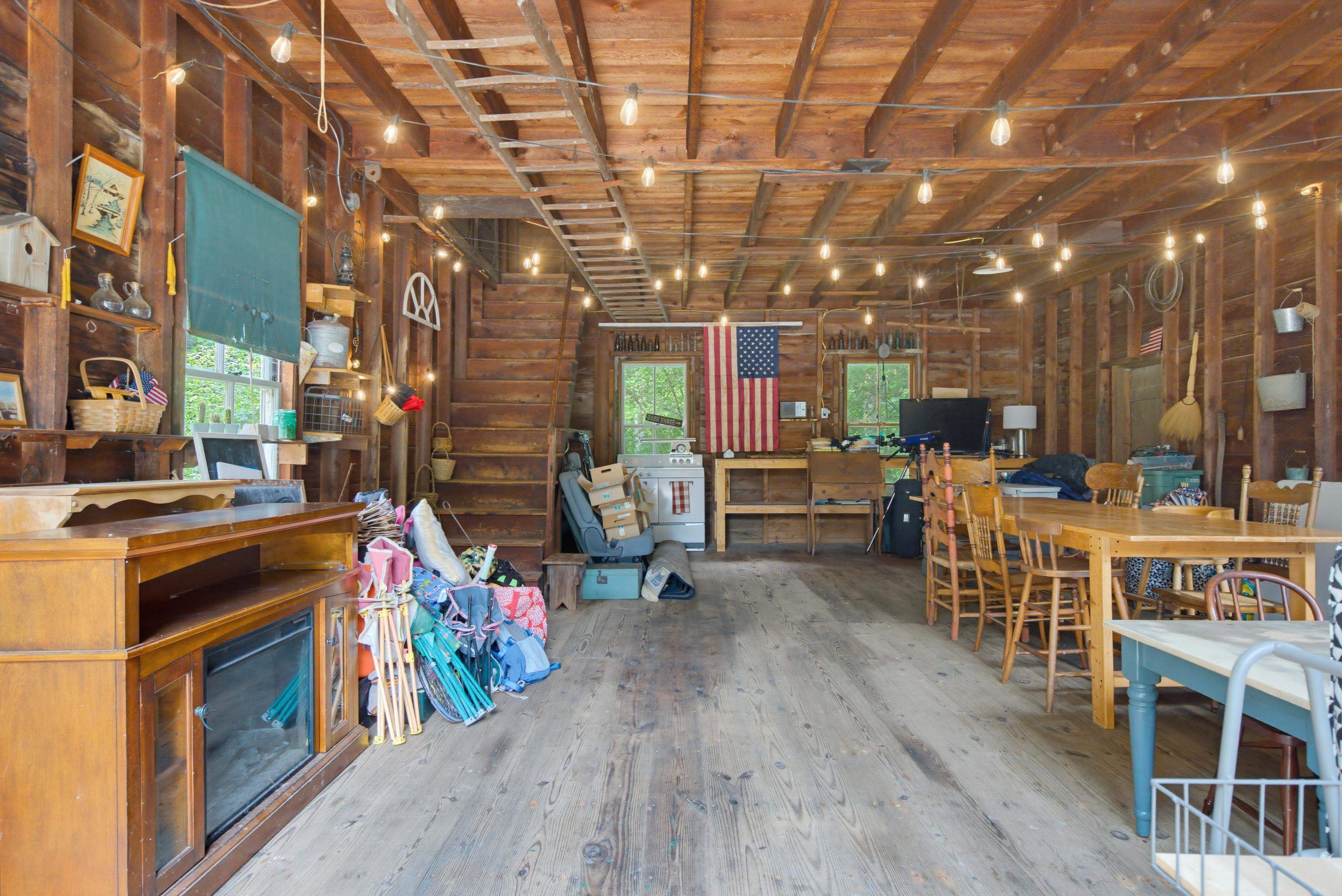 main property photo 46
