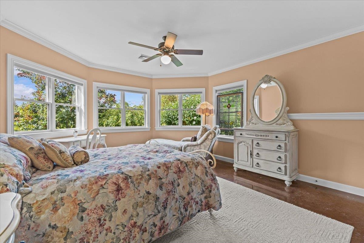 main property photo 52