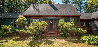 image of property with 3 Bed | 2 Bath | 2,211 Sqft