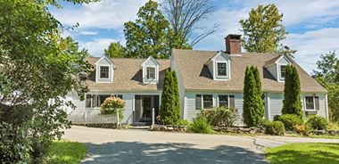 image of property with 3 Bed | 2 Bath | 2,610 Sqft