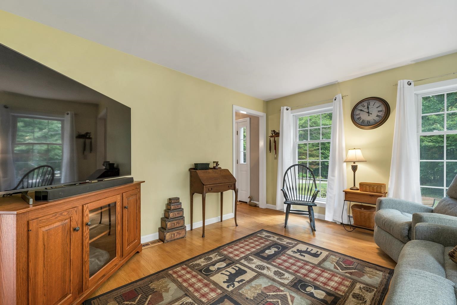main property photo 15