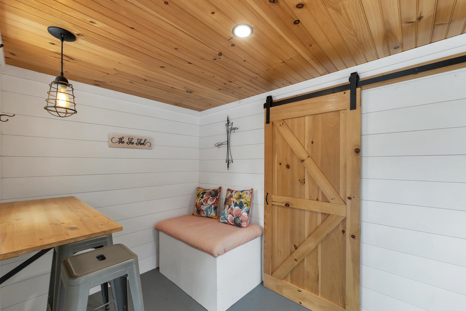 main property photo 49