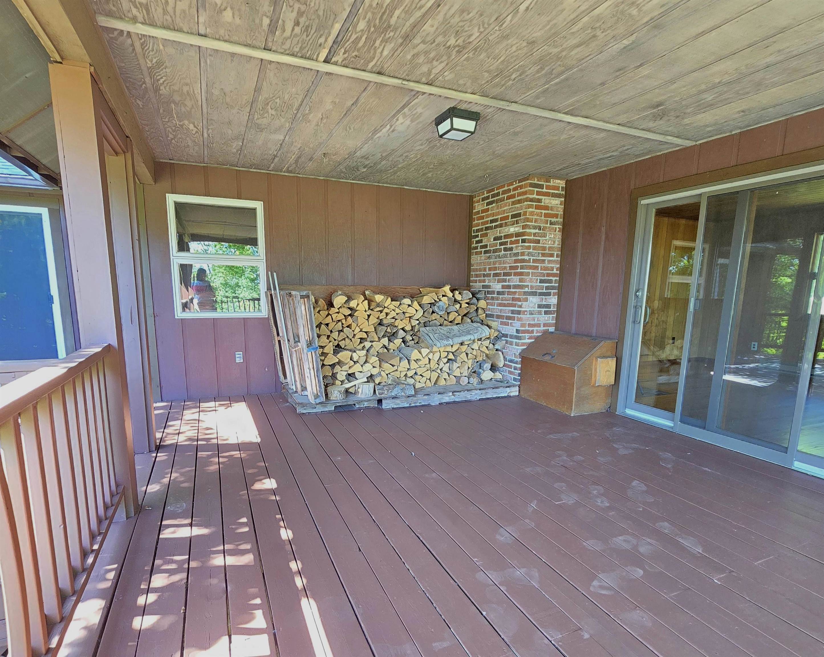 main property photo 21
