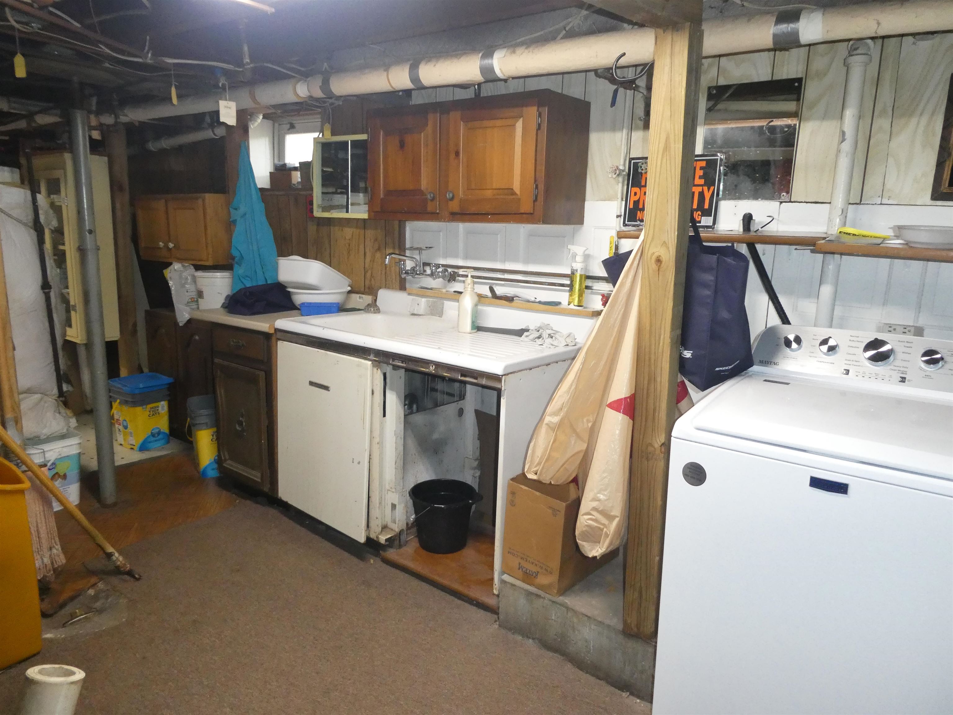 main property photo 32