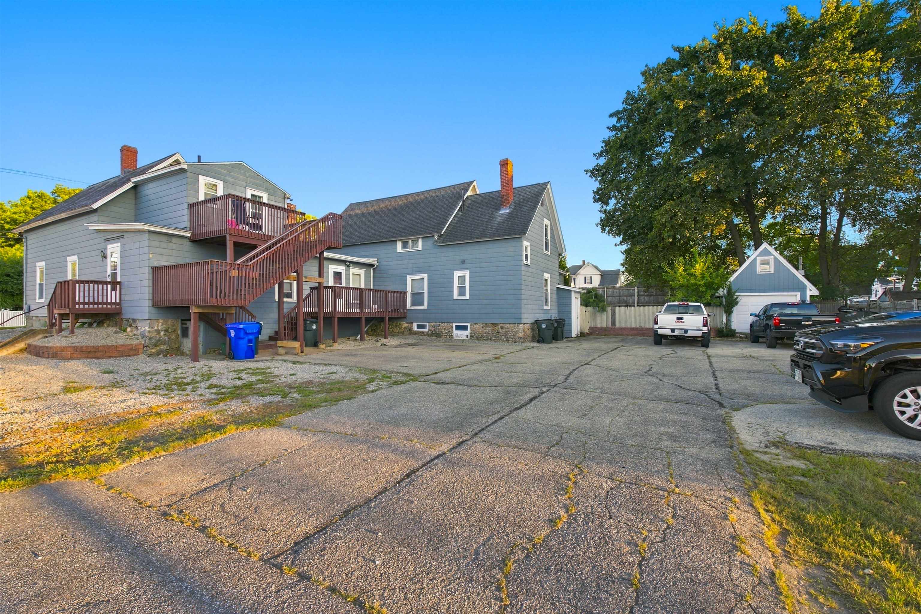 main property photo 37