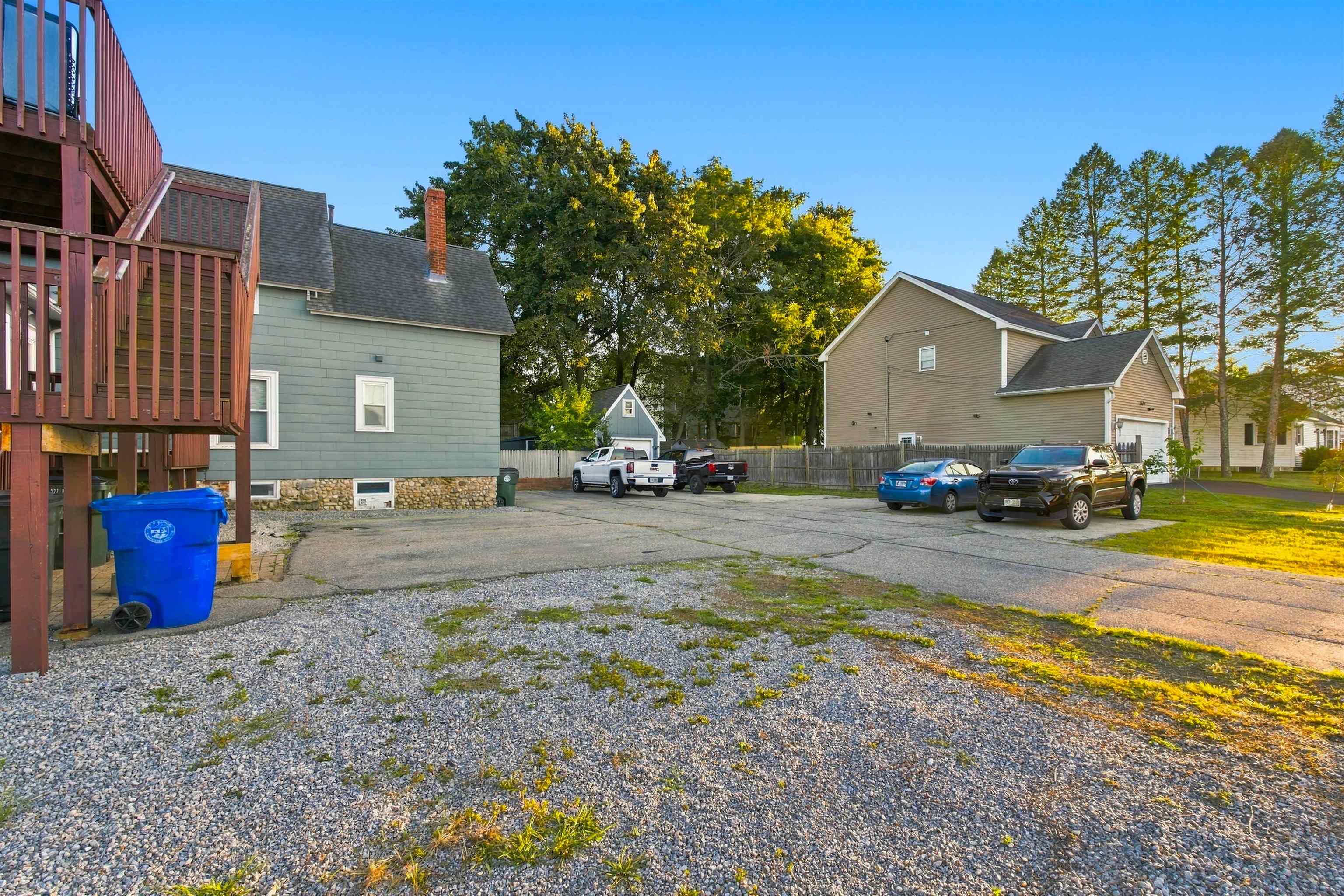 main property photo 39