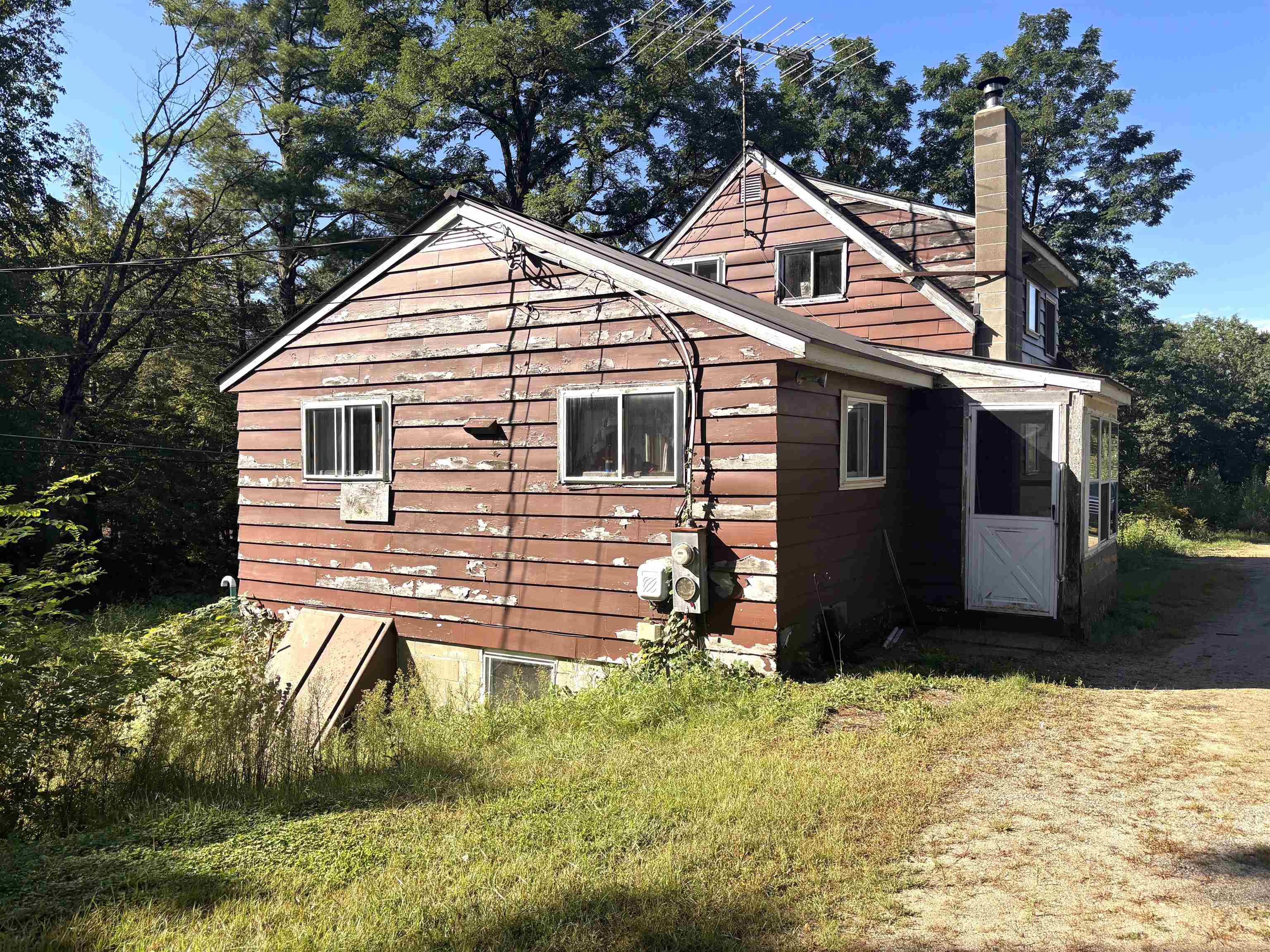 main property photo 8