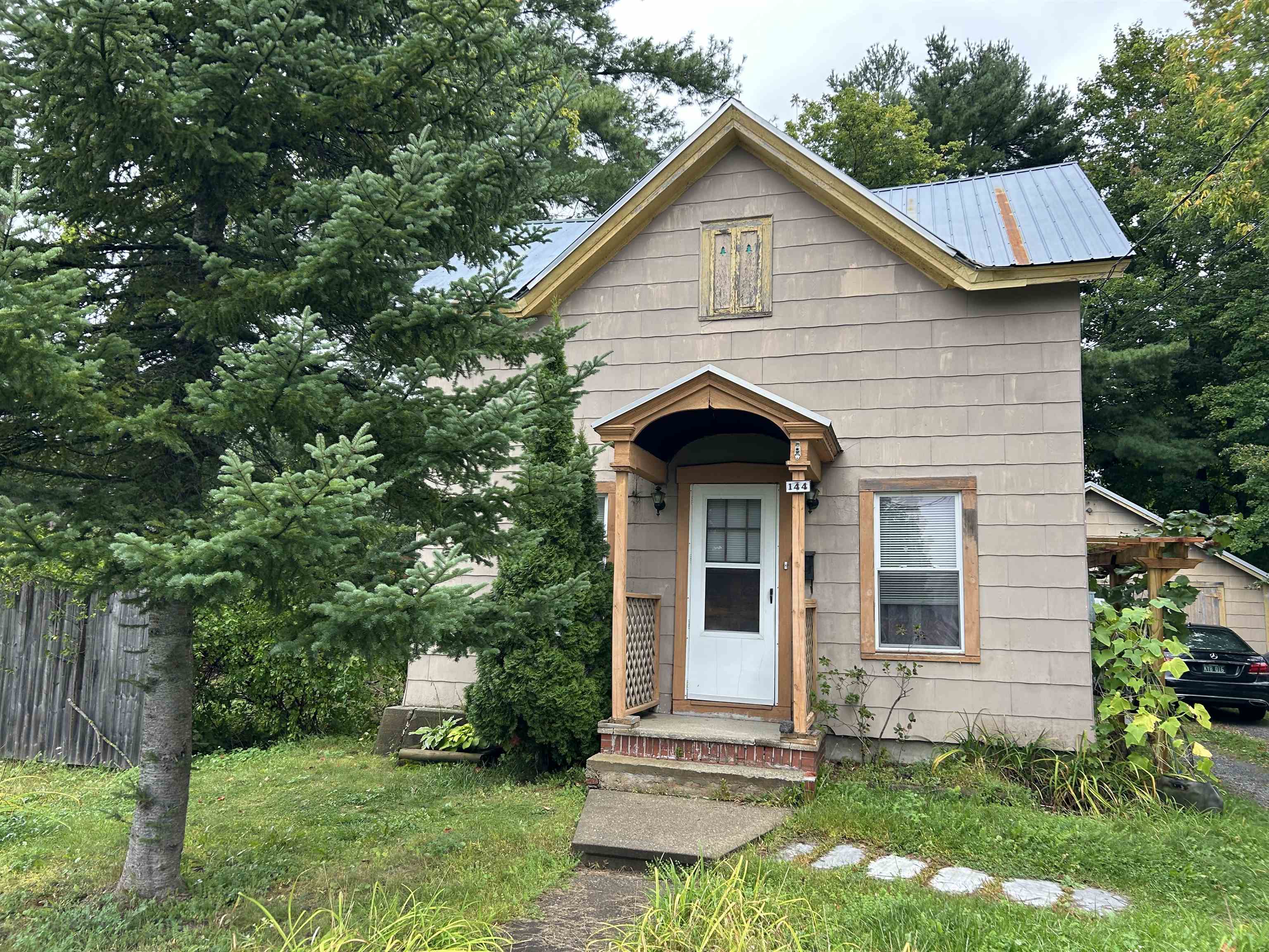main property photo 1
