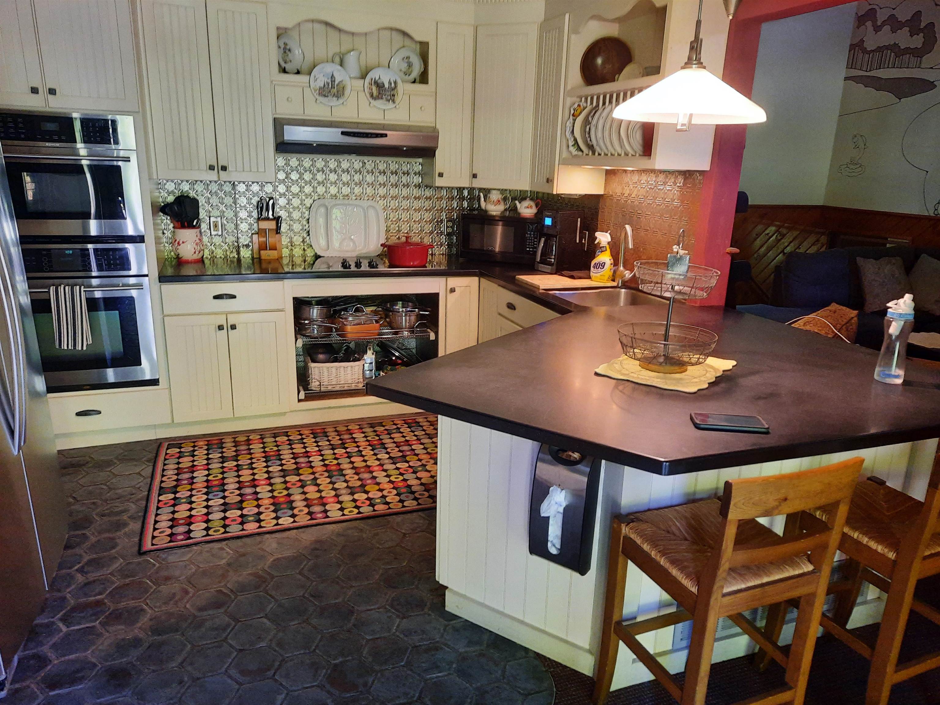 main property photo 14
