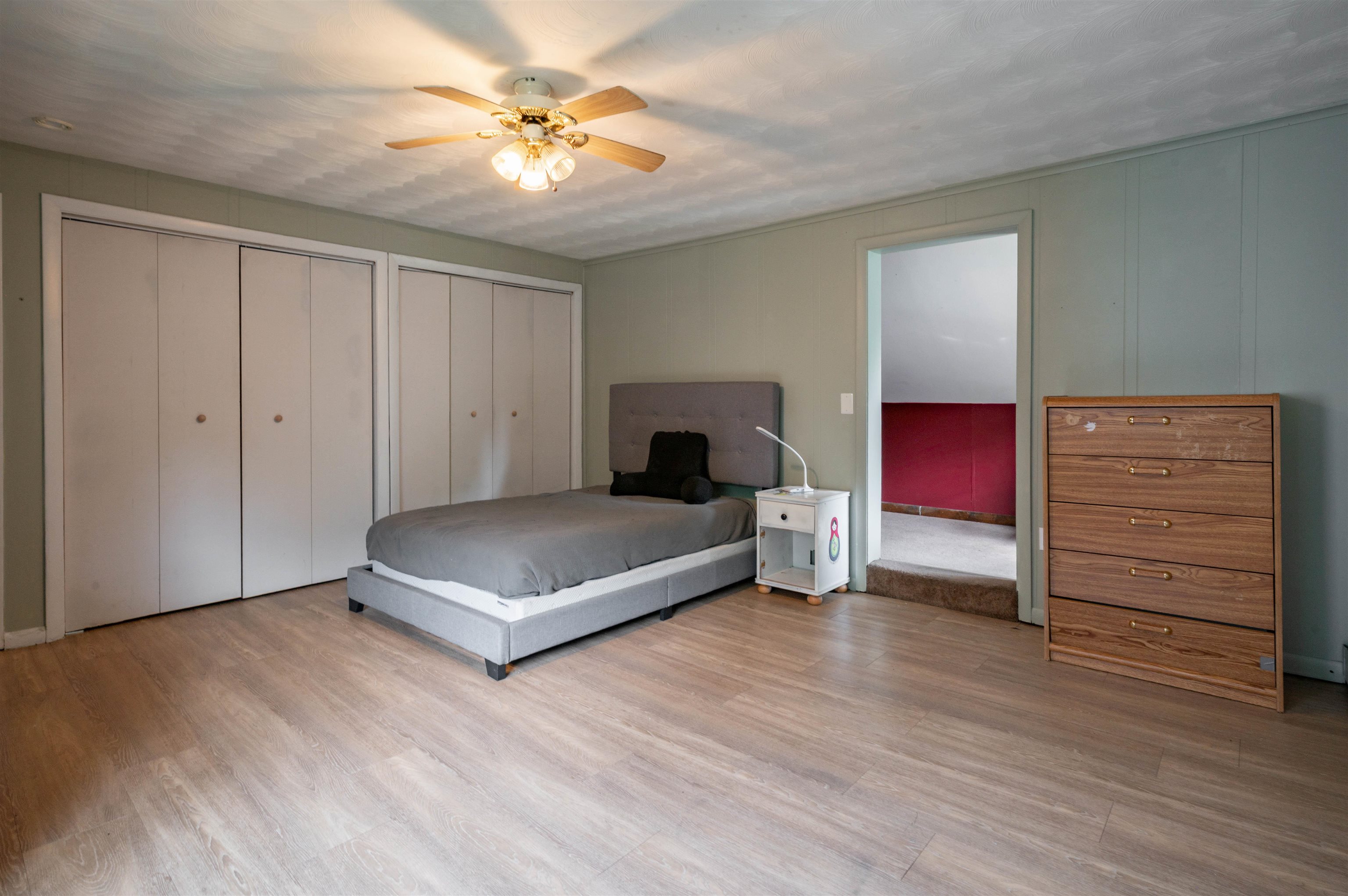main property photo 50