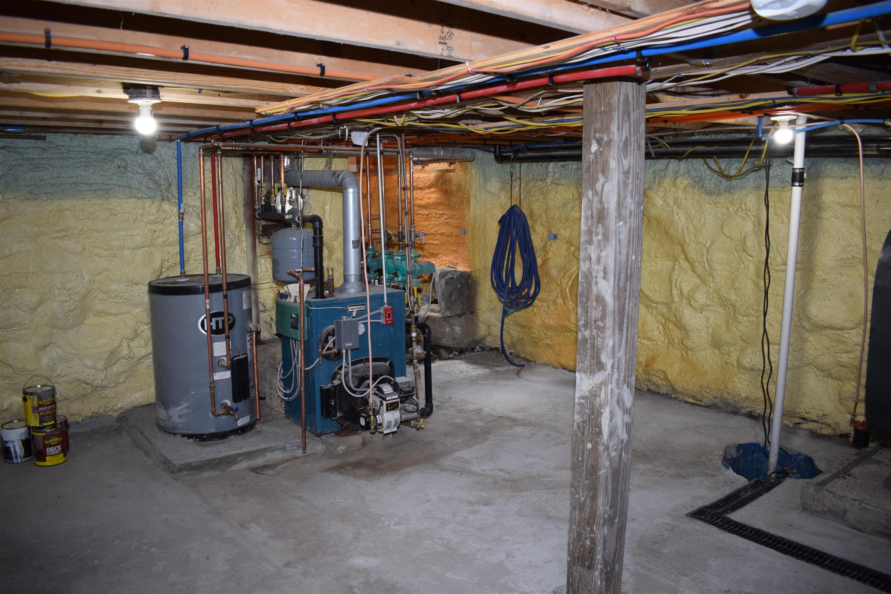 main property photo 23