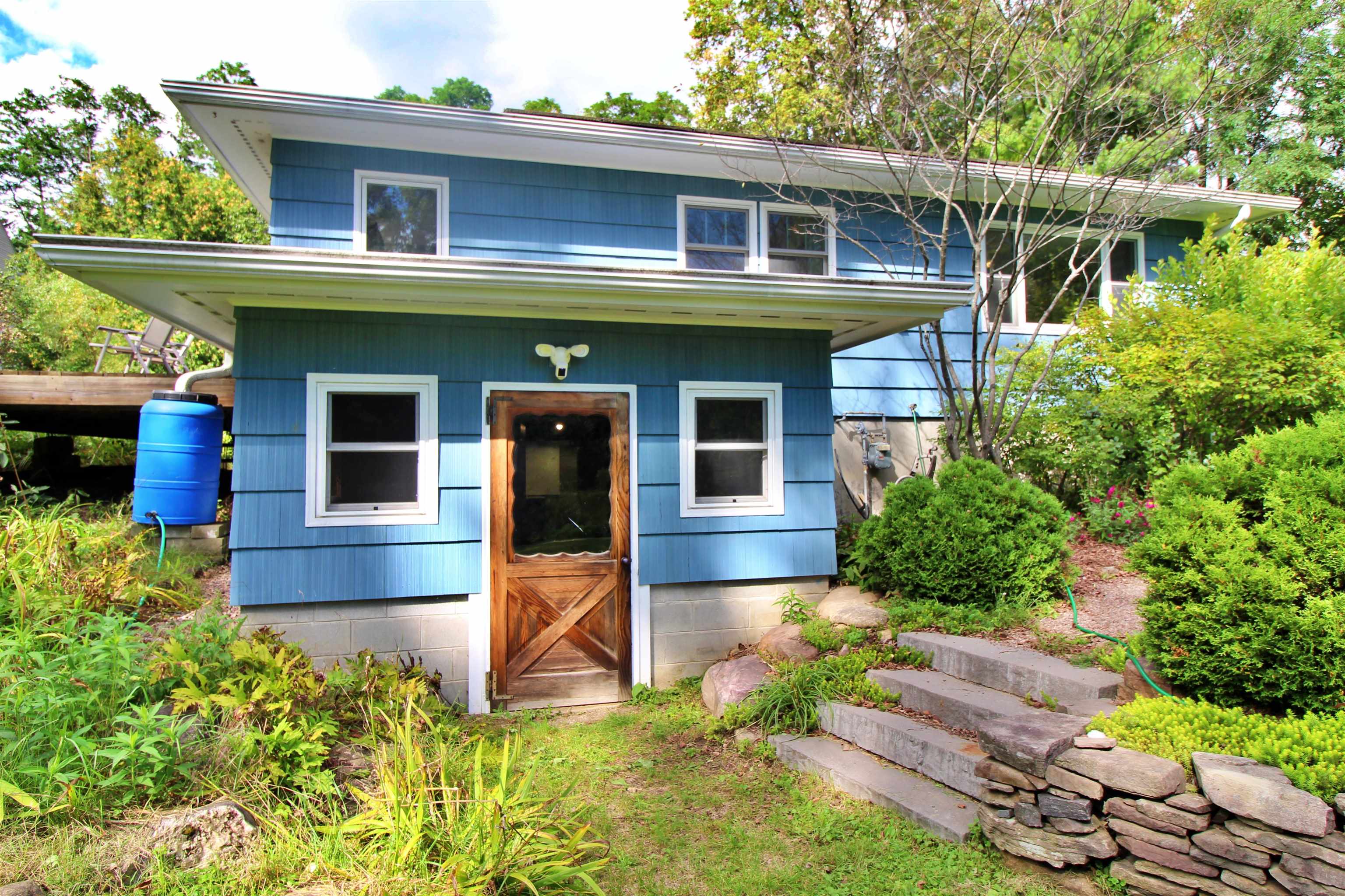 main property photo 24