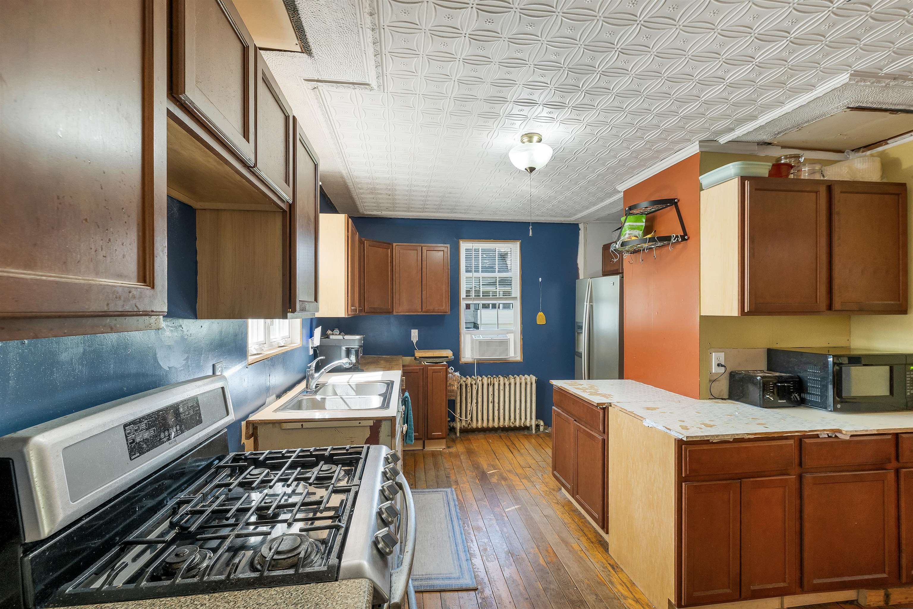 main property photo 13