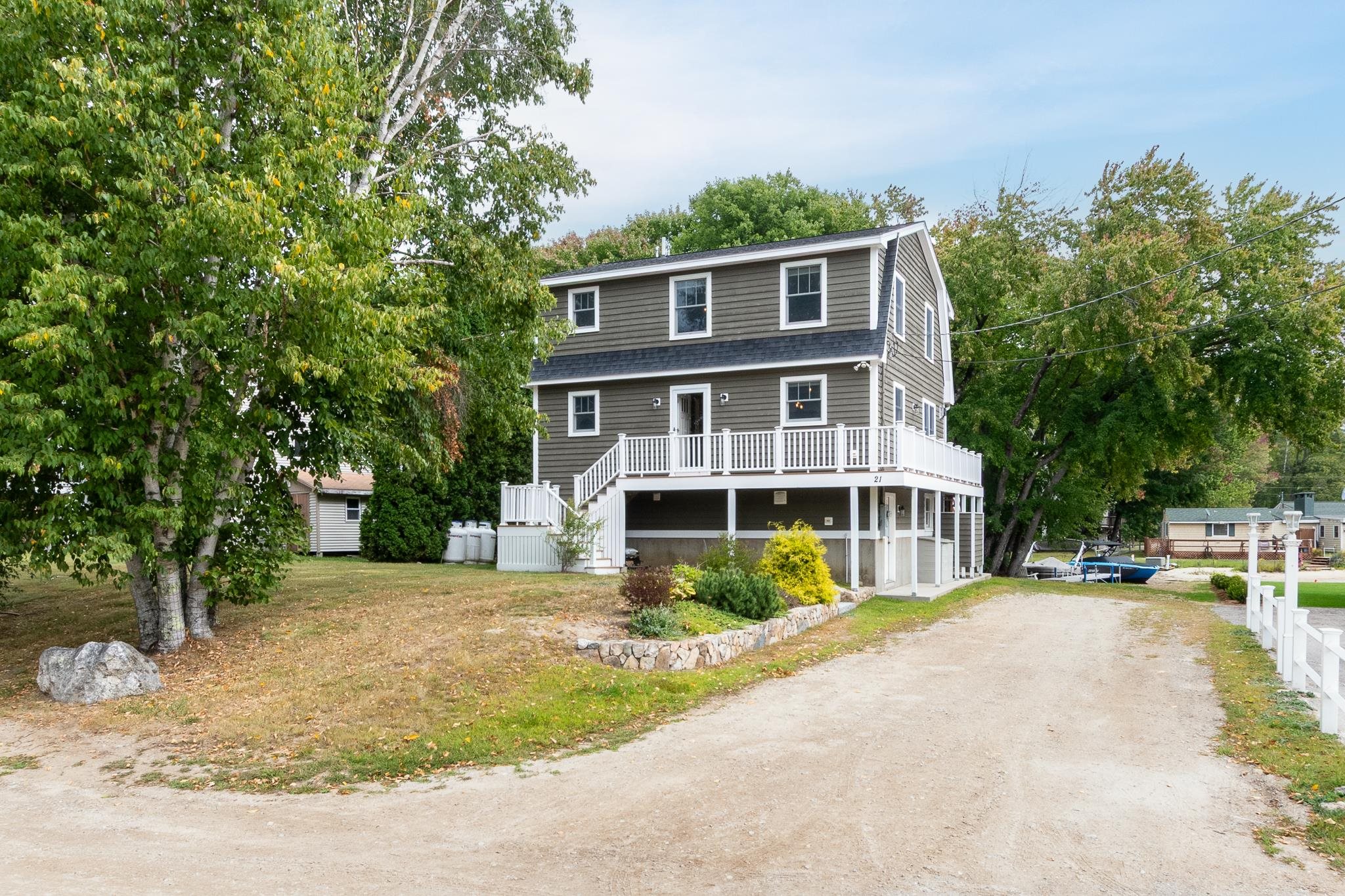 main property photo 41