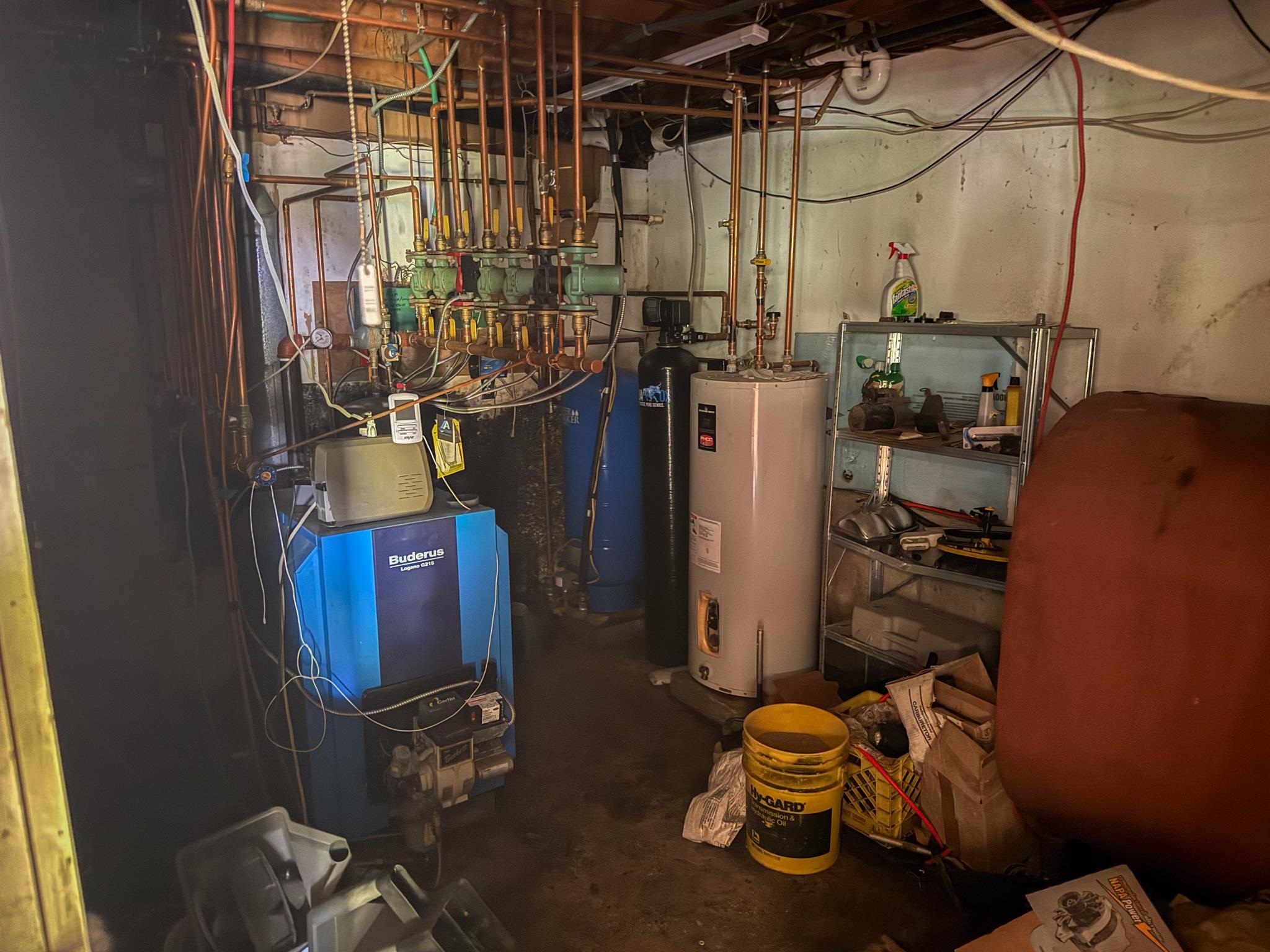 main property photo 9
