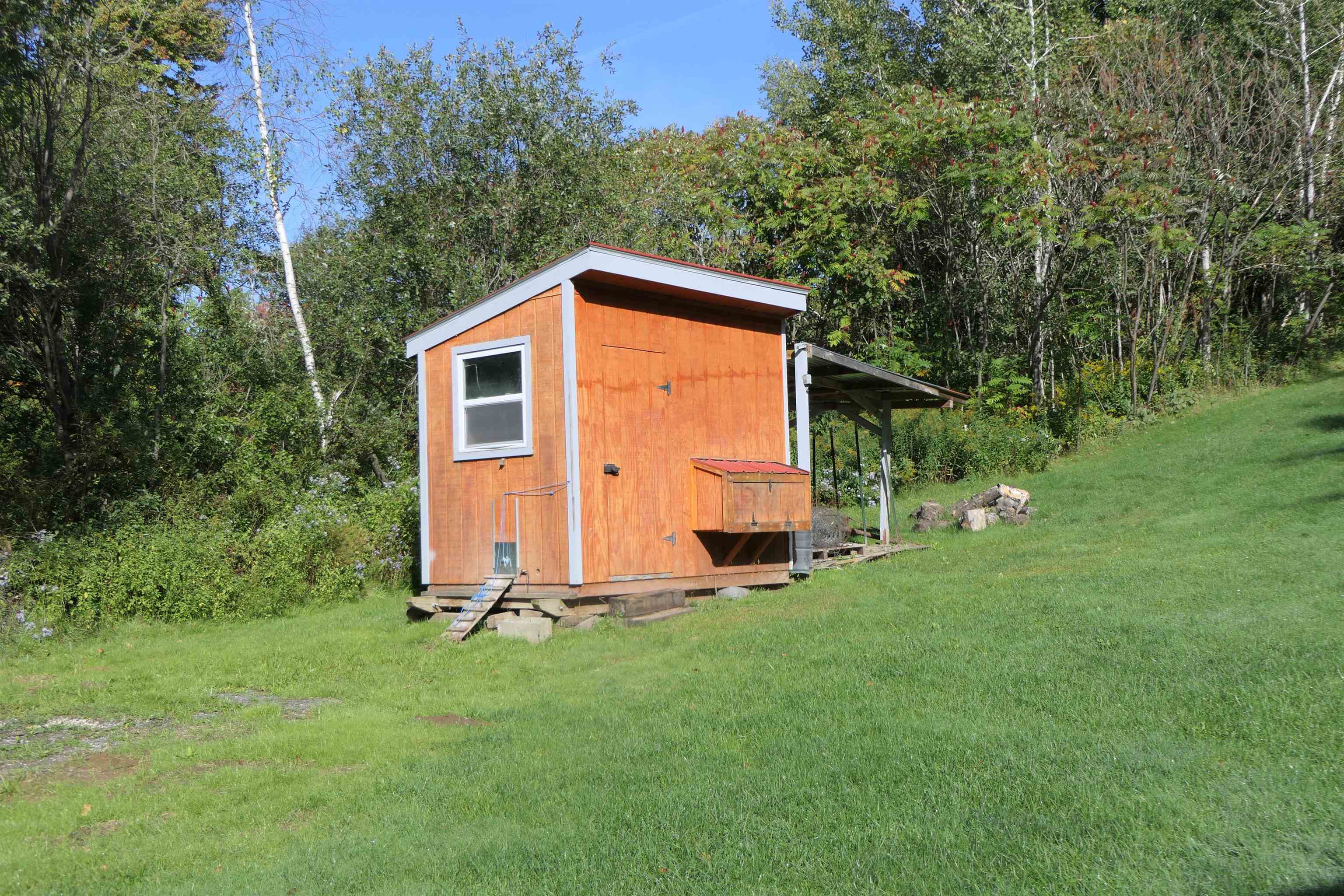 main property photo 37