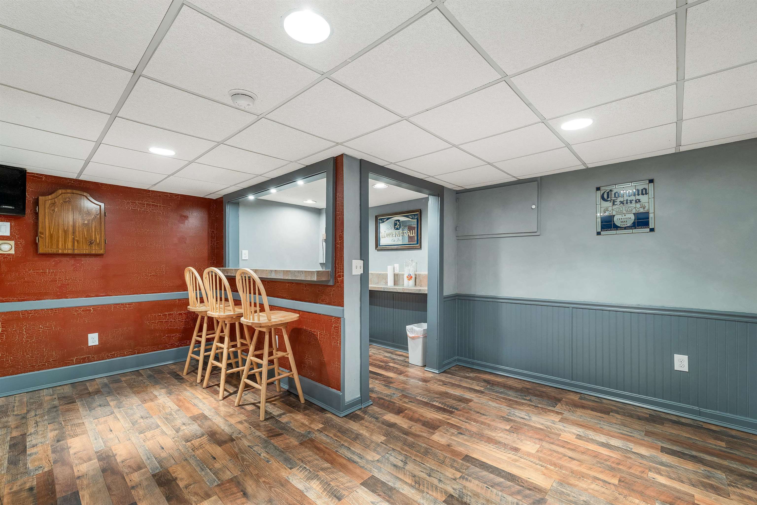 main property photo 47