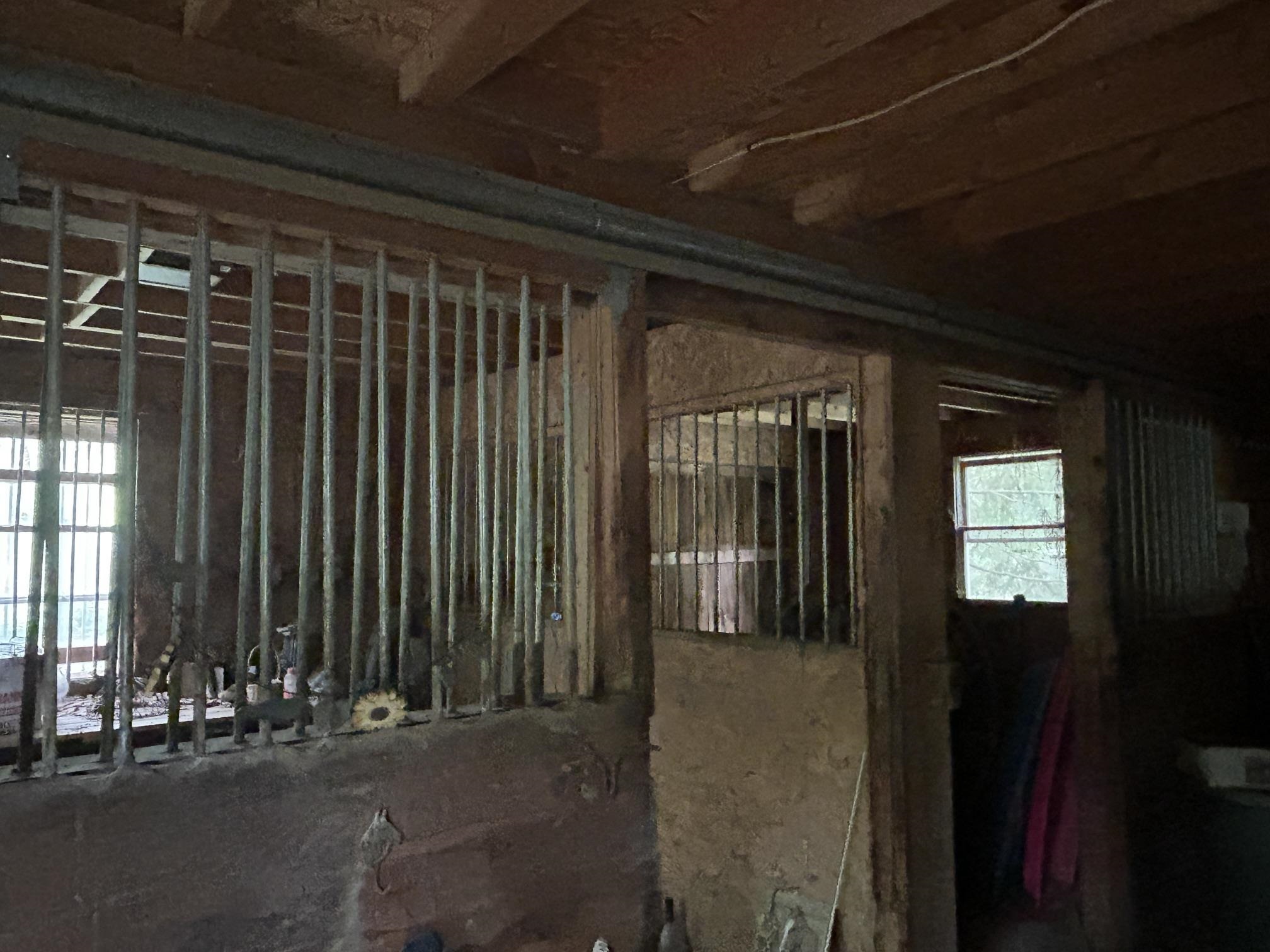main property photo 36