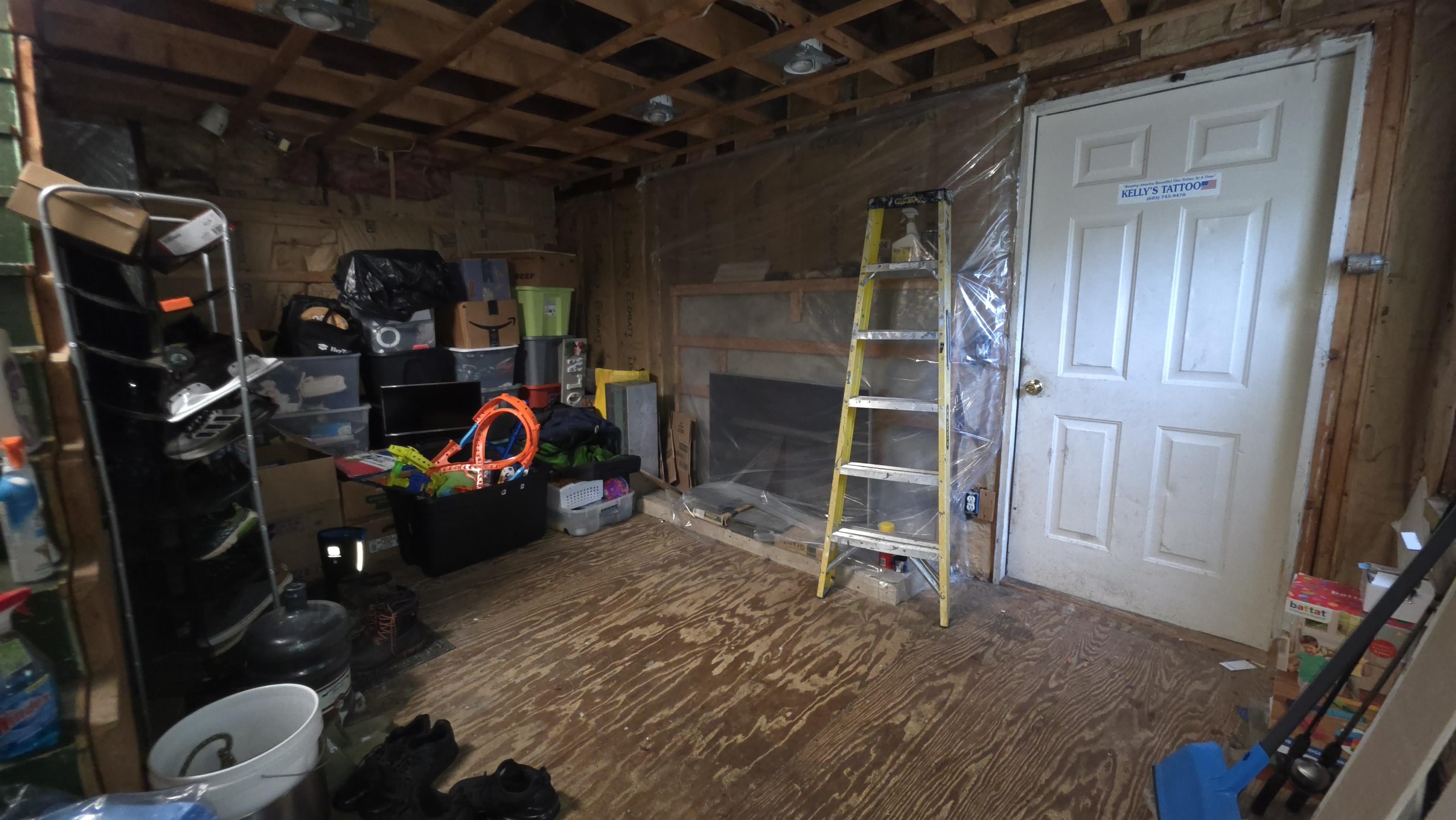 main property photo 17