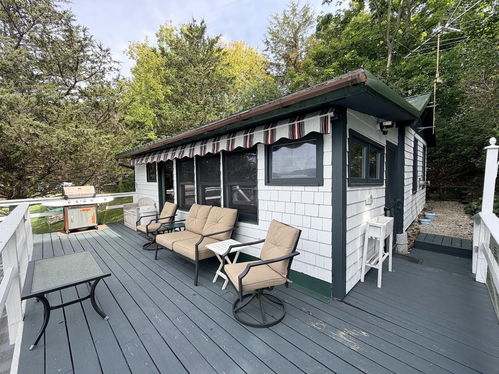 main property photo 25