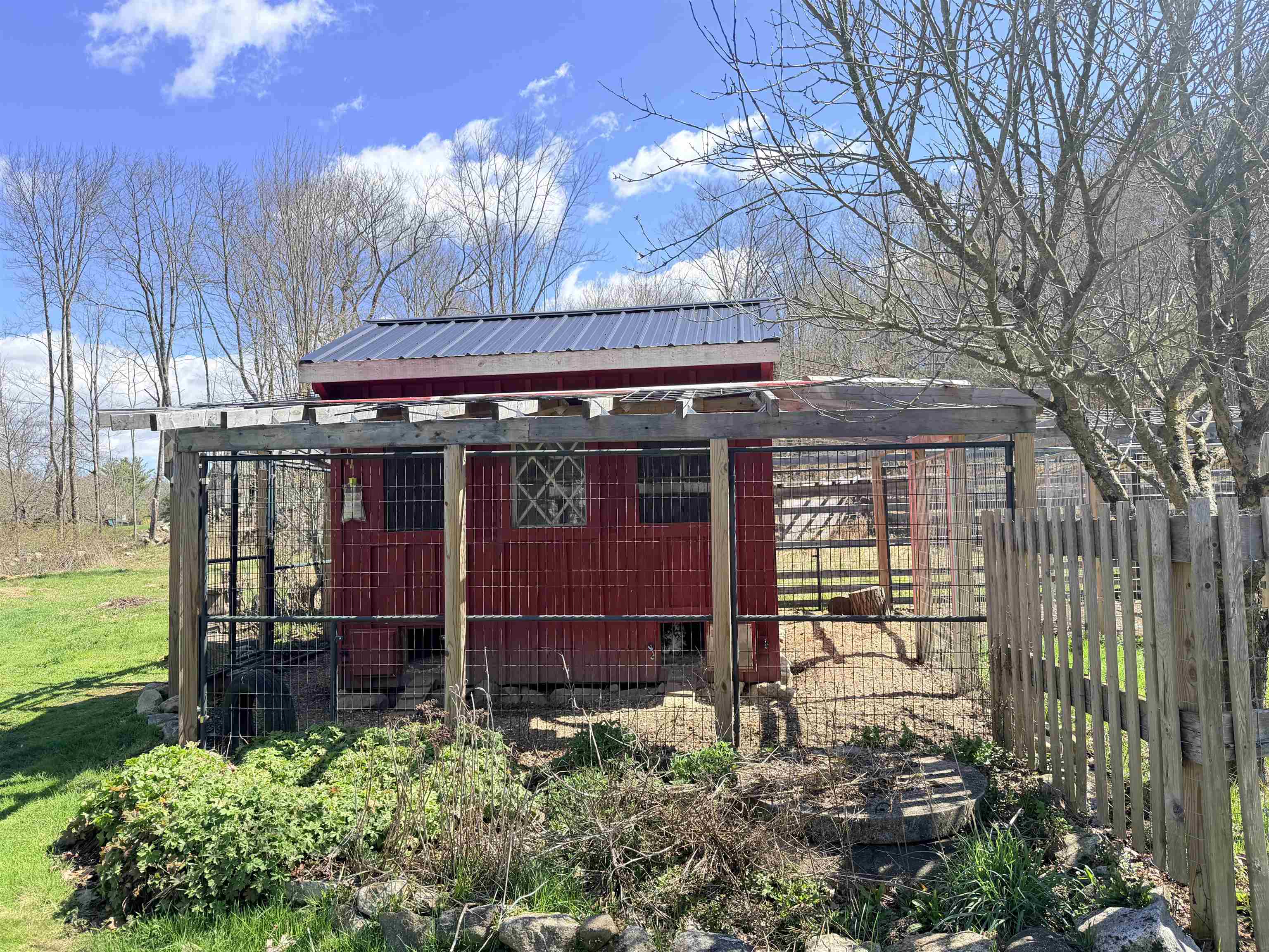 main property photo 39